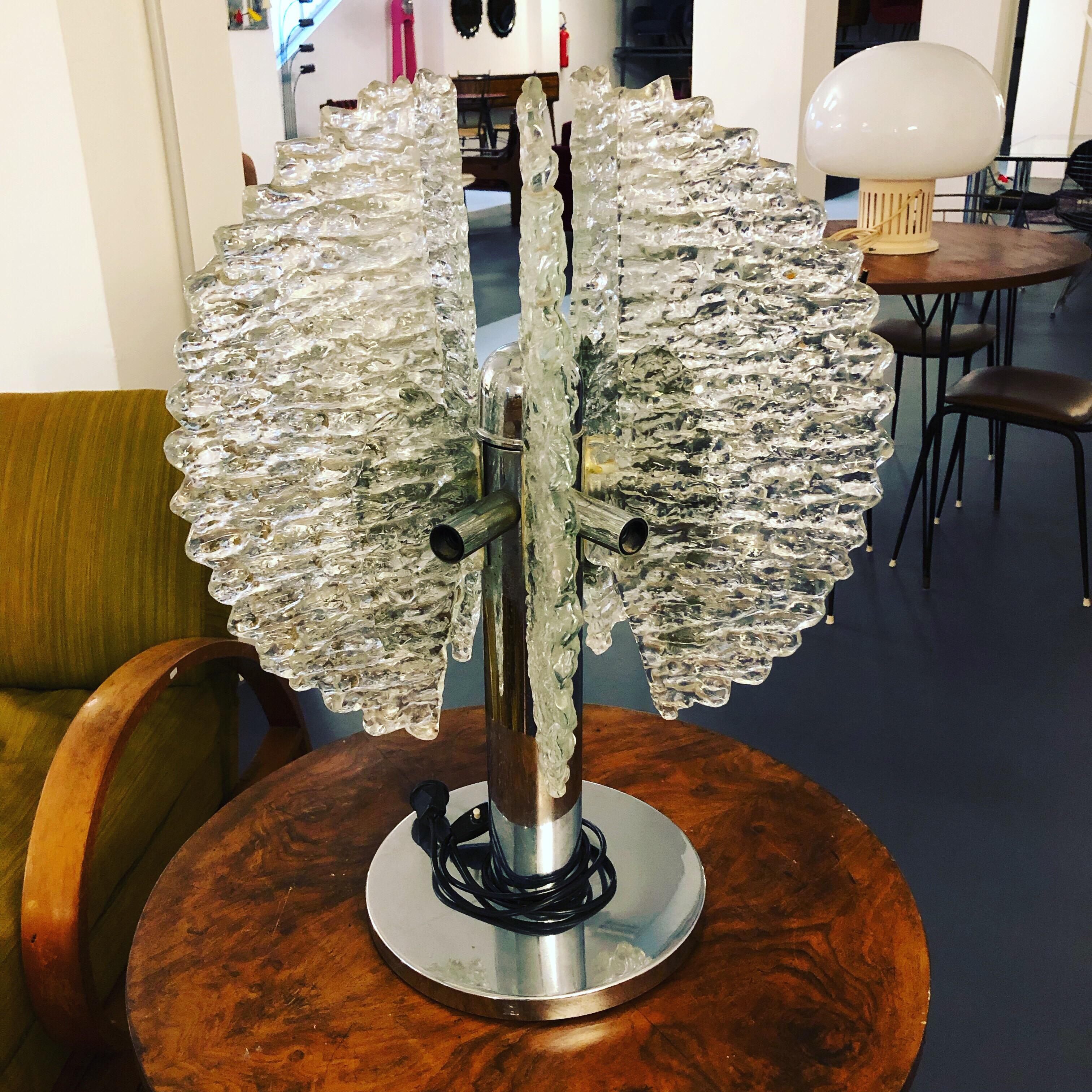 Great vintage condition for this table lamp made from thick Murano glass and chrome. Designed by Carlo Nason for Mazzega.