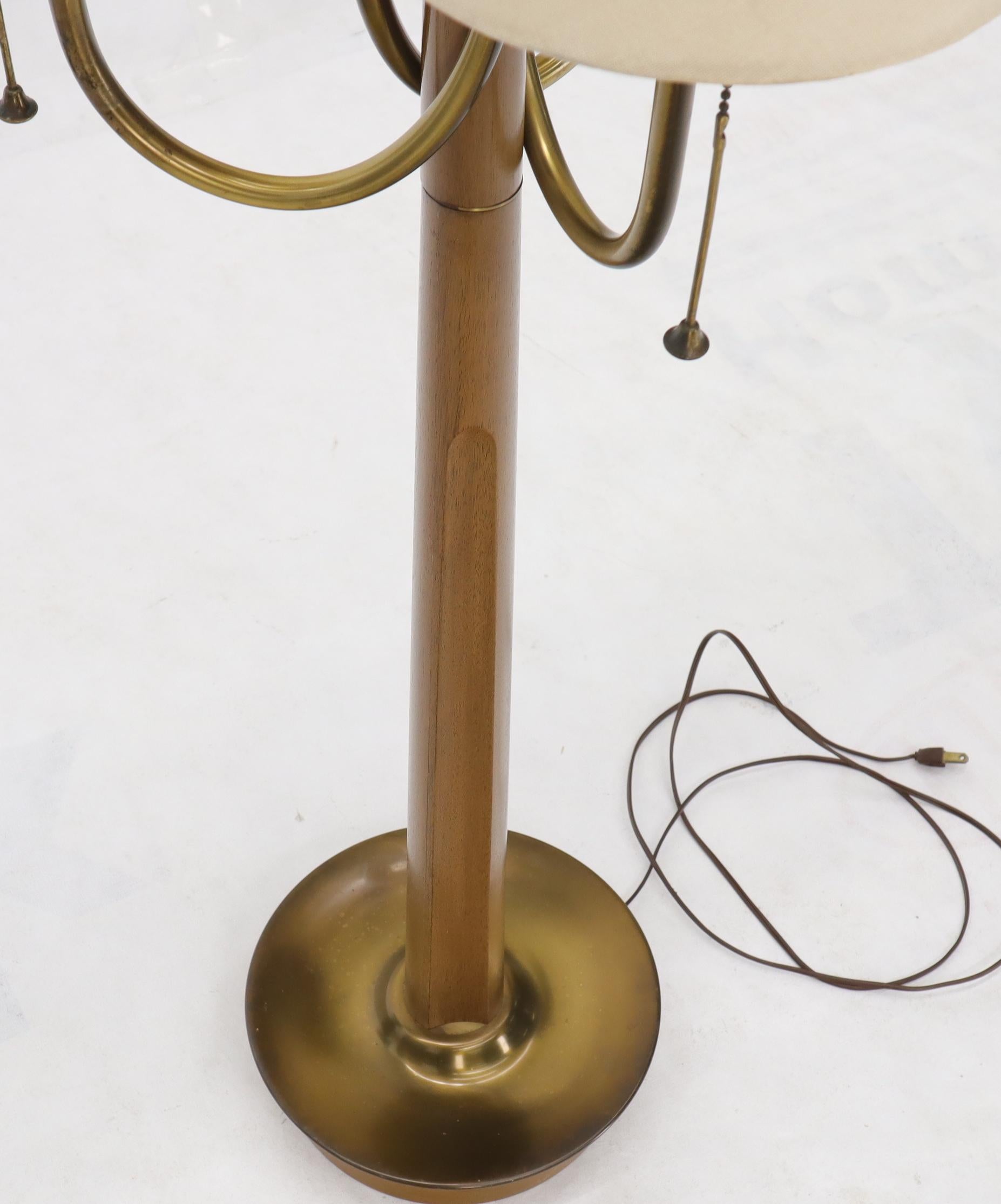 Grande lampe de bureau ou de sol à trois bras, moderne du milieu du siècle dernier, avec abat-jour cylindrique en vente 3