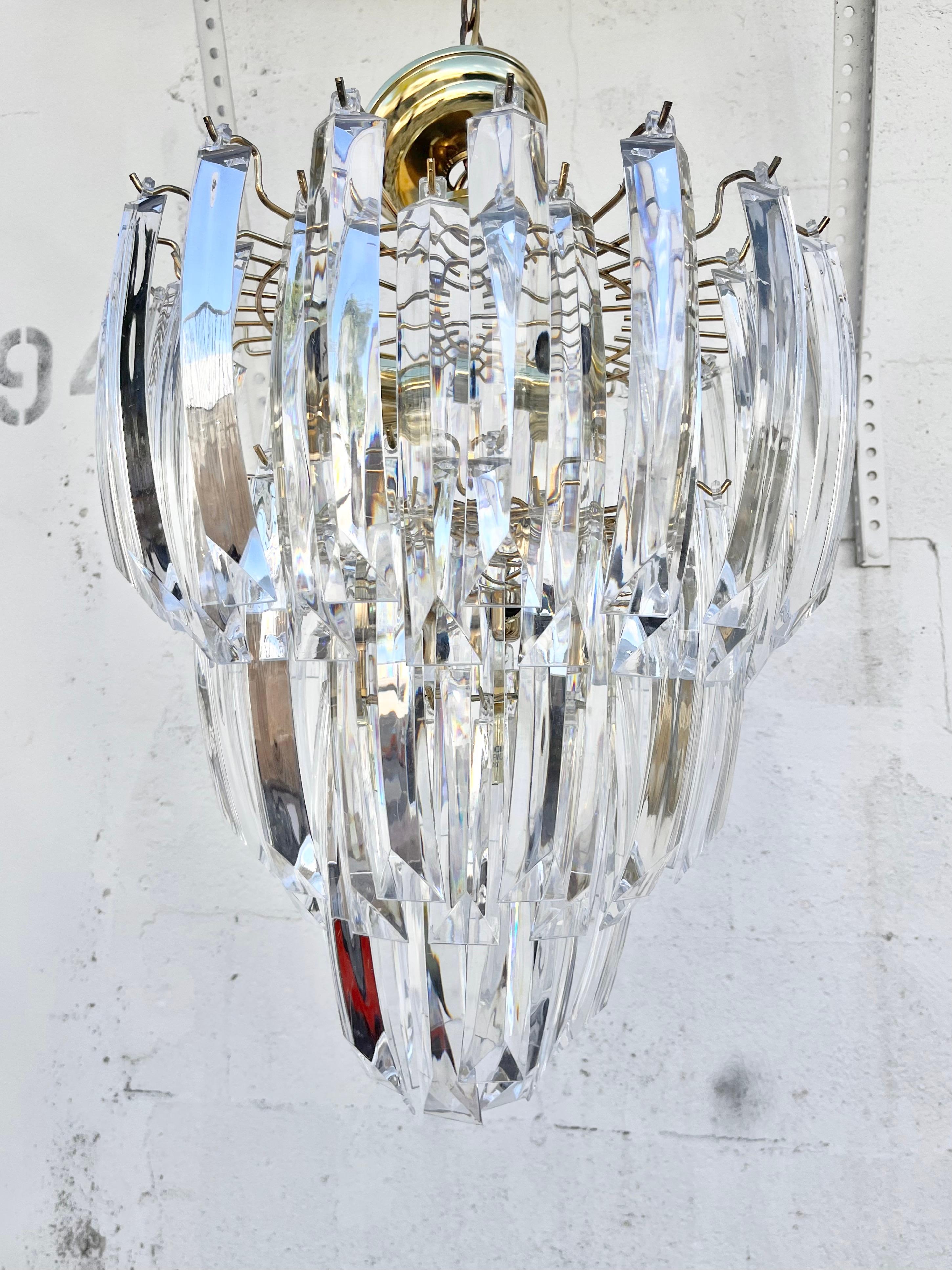 Large Mid-Century Modern Three-Tier Prism Lucite Chandelier For Sale 1