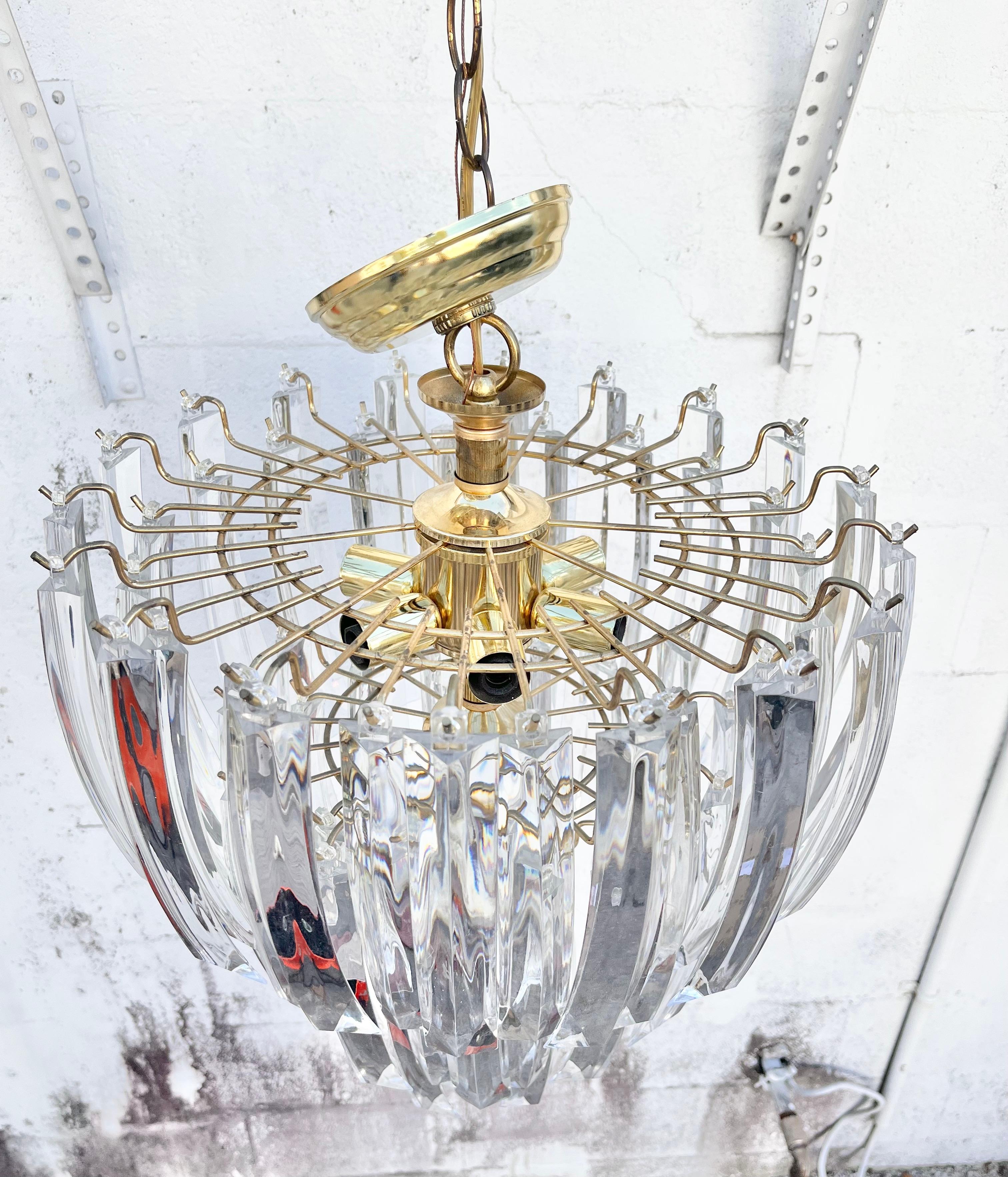 Large Mid-Century Modern Three-Tier Prism Lucite Chandelier For Sale 2