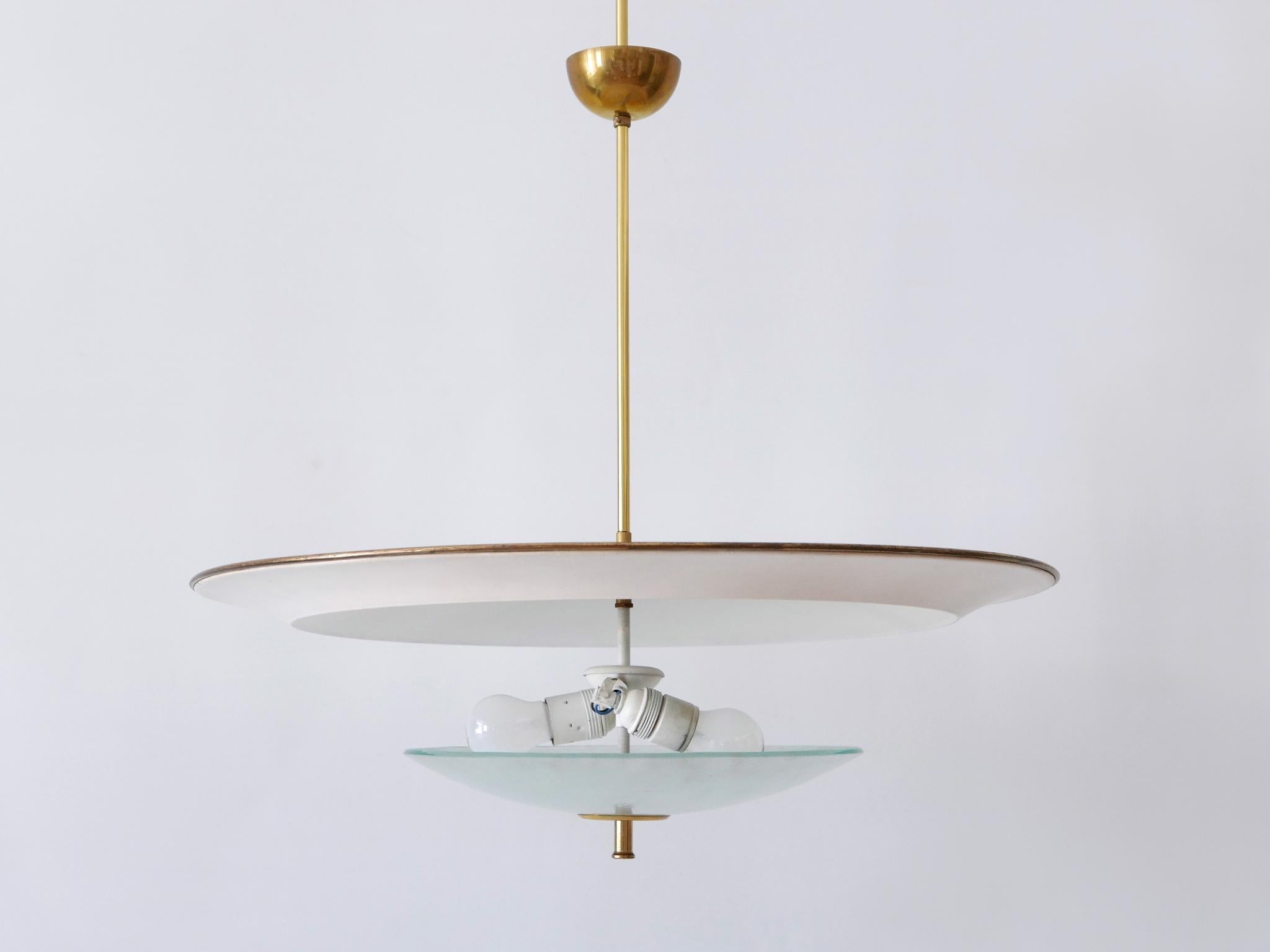 Grande lampada a soffitto o a sospensione 'Ufo' della modernità di metà secolo, Germania, anni '50 № 3 in vendita 1