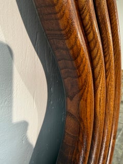 Großer Mid-Century Modern Wave-Frame-Spiegel