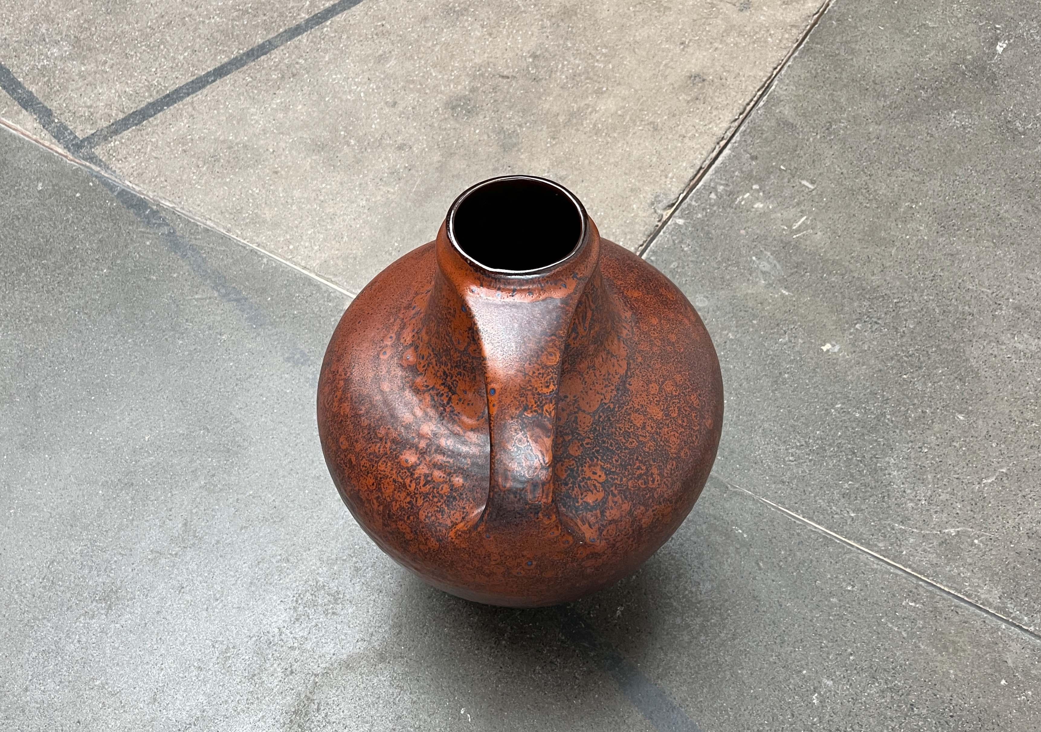 Grande vaso da terra in West German Pottery della metà del secolo scorso di Carstens Tönnieshof In condizioni buone in vendita a Hamburg, DE