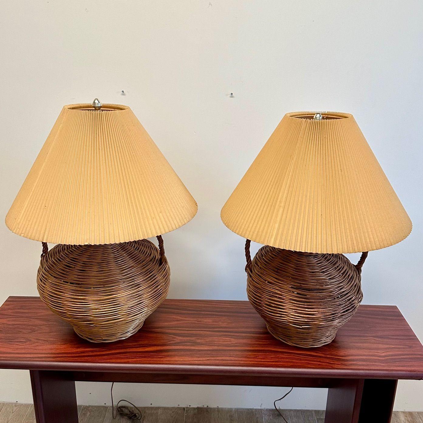 Kovacs, Mid-Century Modern, Large Wicker Table Lamps, United States, 1980s In Good Condition For Sale In Stamford, CT