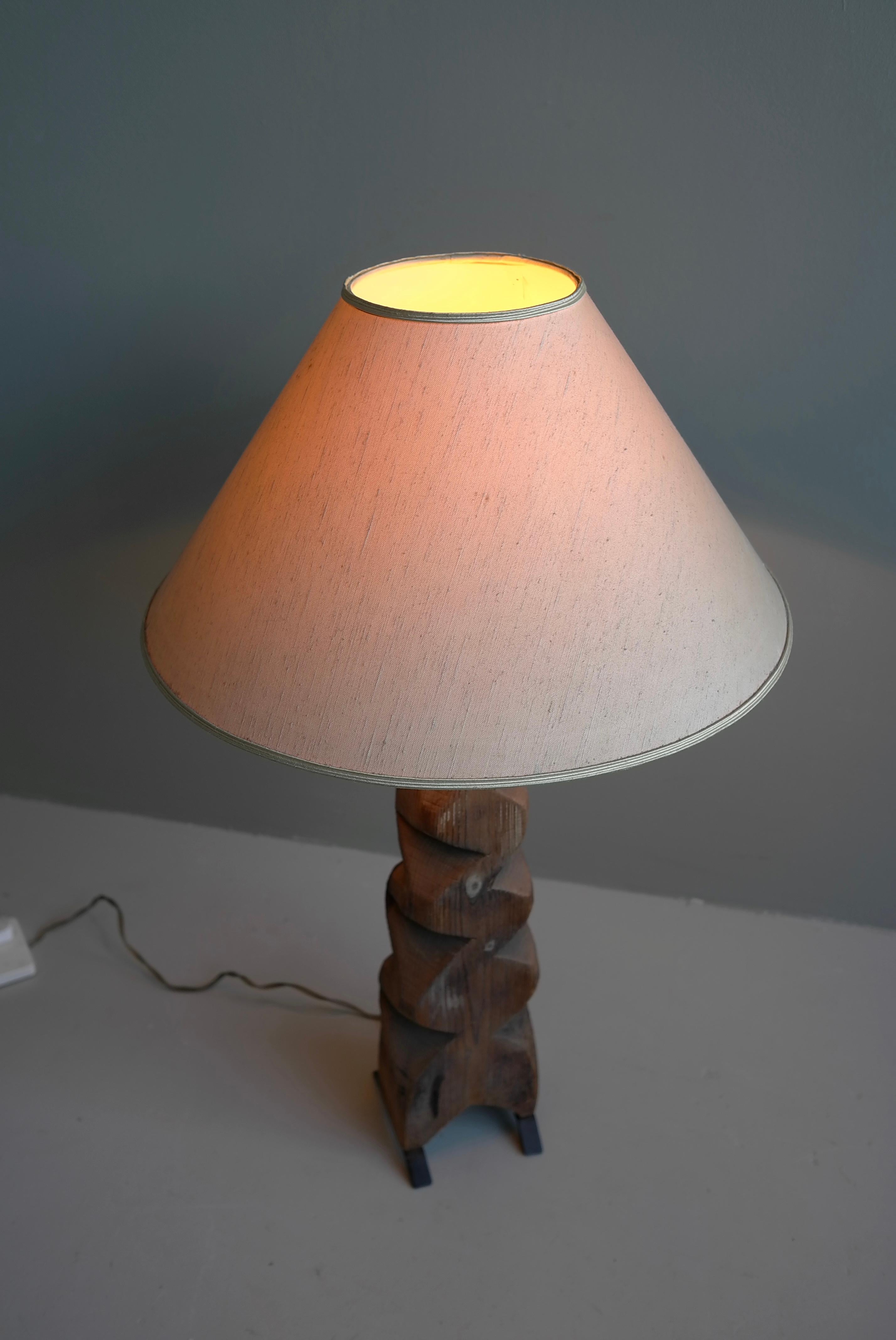 Mid-20th Century Large Mid-Century Modern Wooden Sculpture Table Lamp, off White Silk Shade, 1965 For Sale