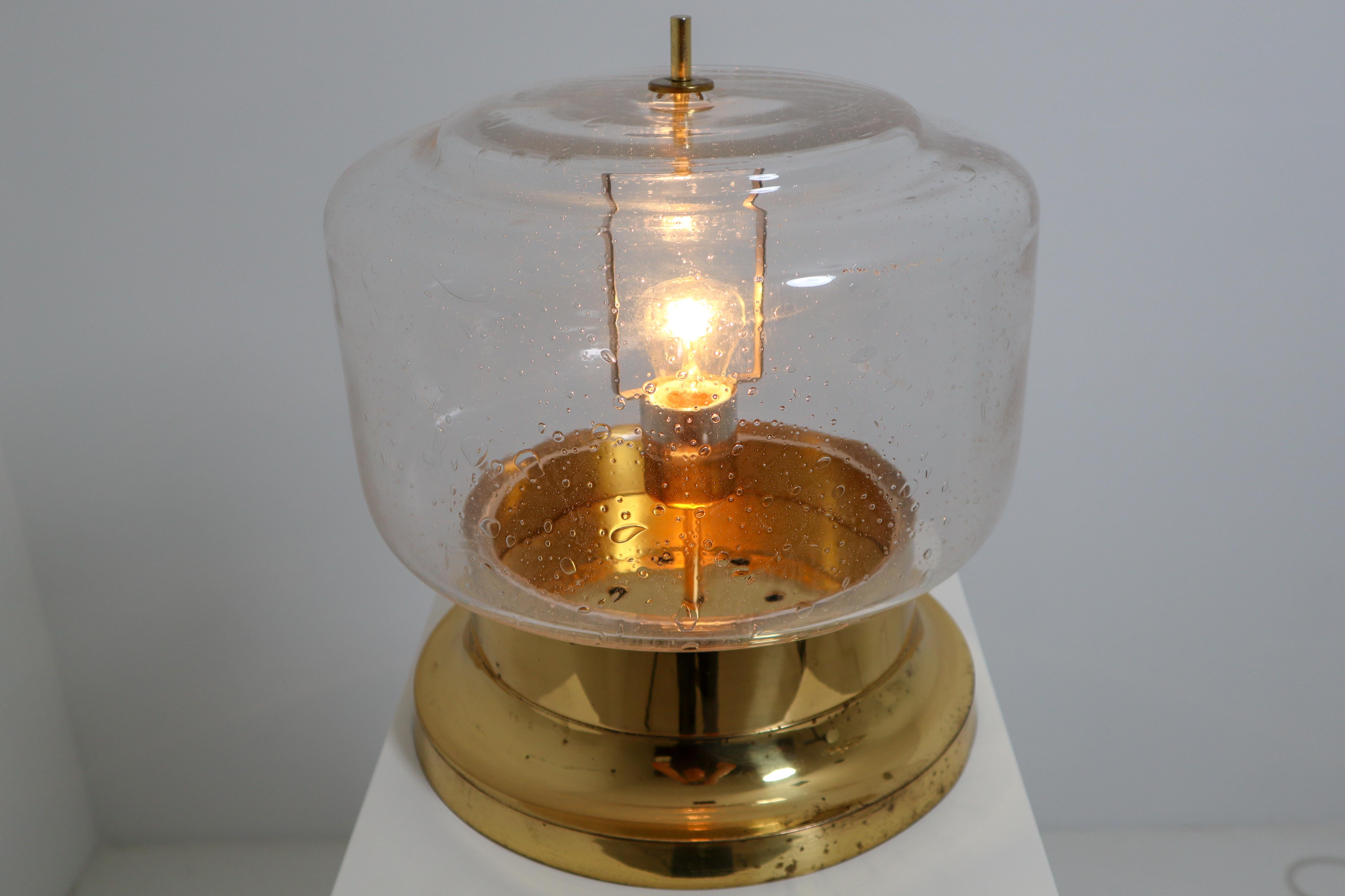 Large Mid-Century Modernist Hand-Blowed Glass and Brass Table Lamp, Austria 1960 3