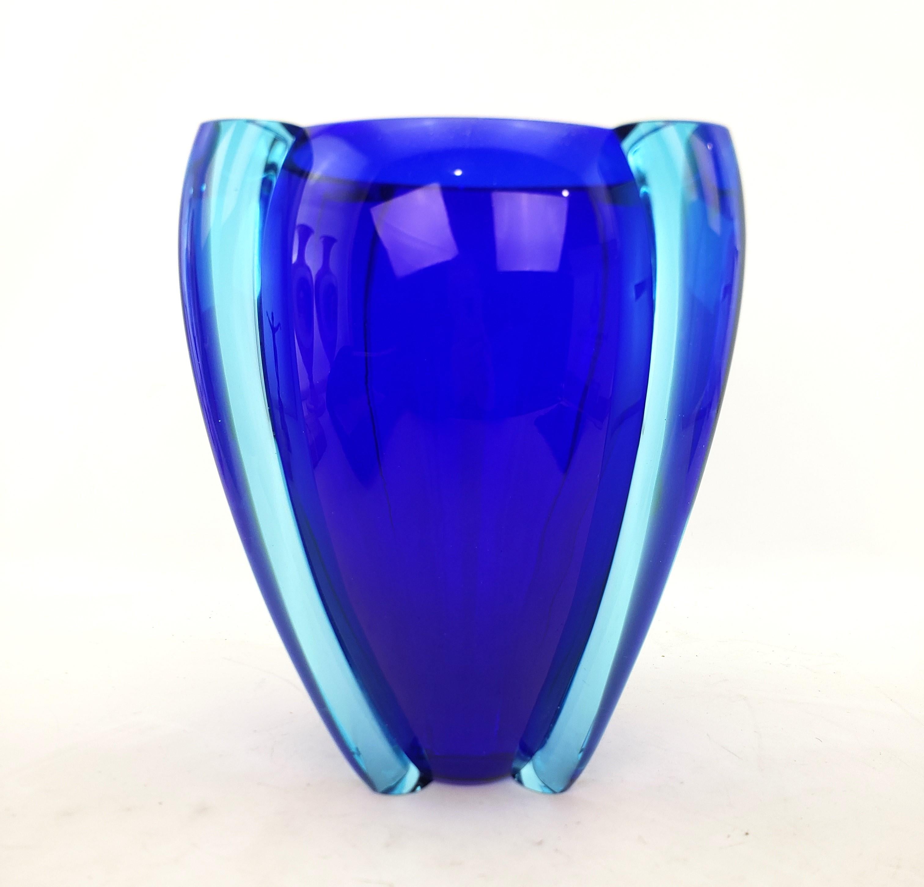 Large Mid Century Modern Styled Artist Signed Vintage Cobalt Blue Art Glass Vase In Good Condition For Sale In Hamilton, Ontario