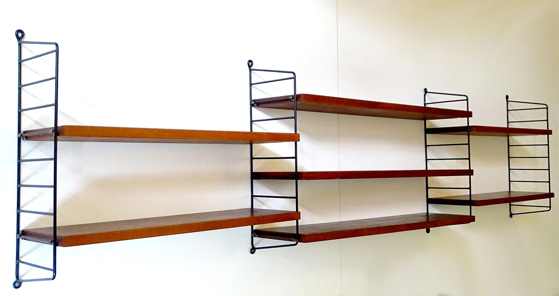 Large Midcentury Modular Danish Modern Nisse Strinning Wall Shelves Shelf In Good Condition For Sale In Bremen, DE