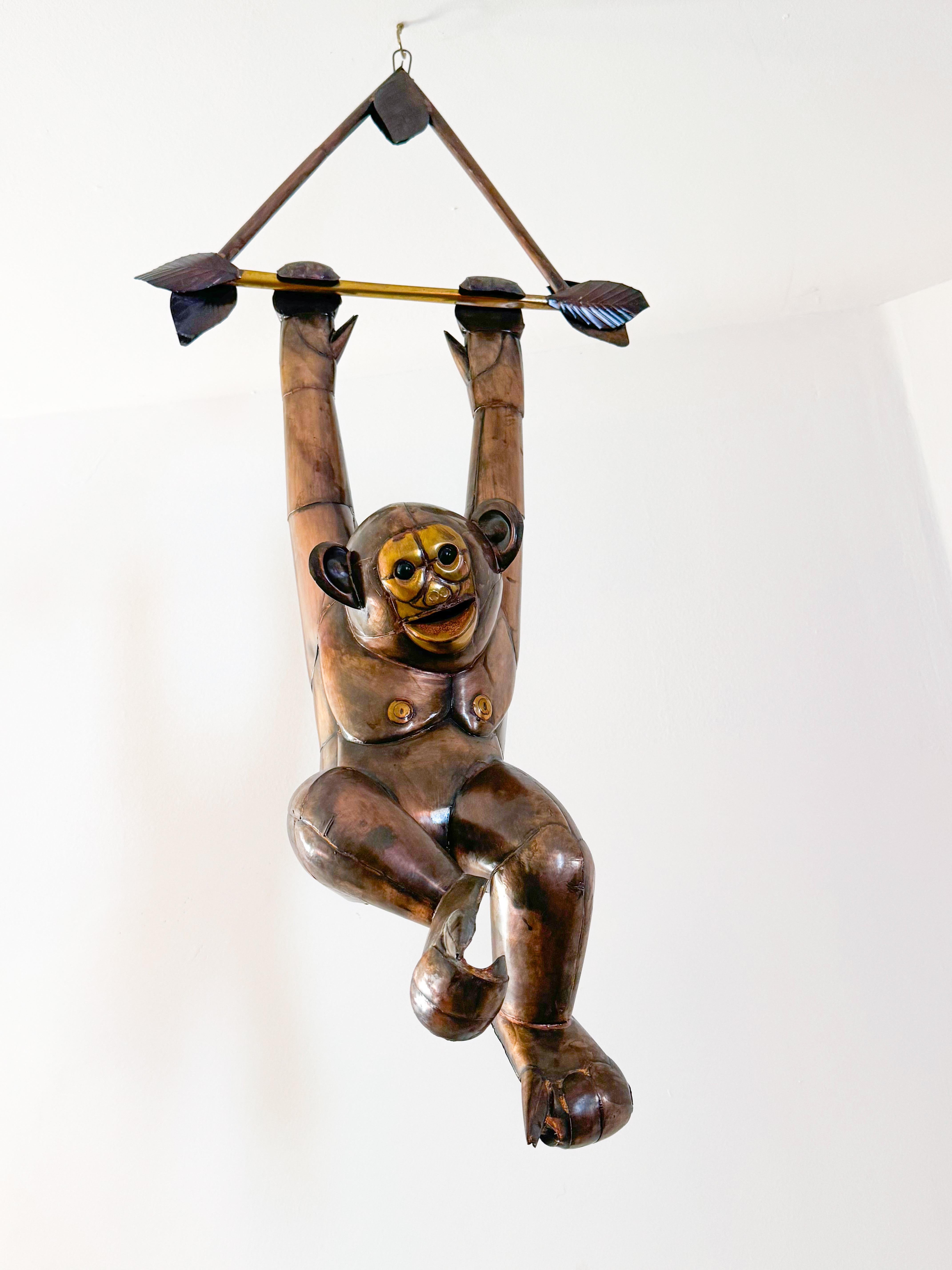 Large Mid Century Monkey or Chimpanzee Animal Sculpture Sergio Bustamante Style In Good Condition In Toronto, CA