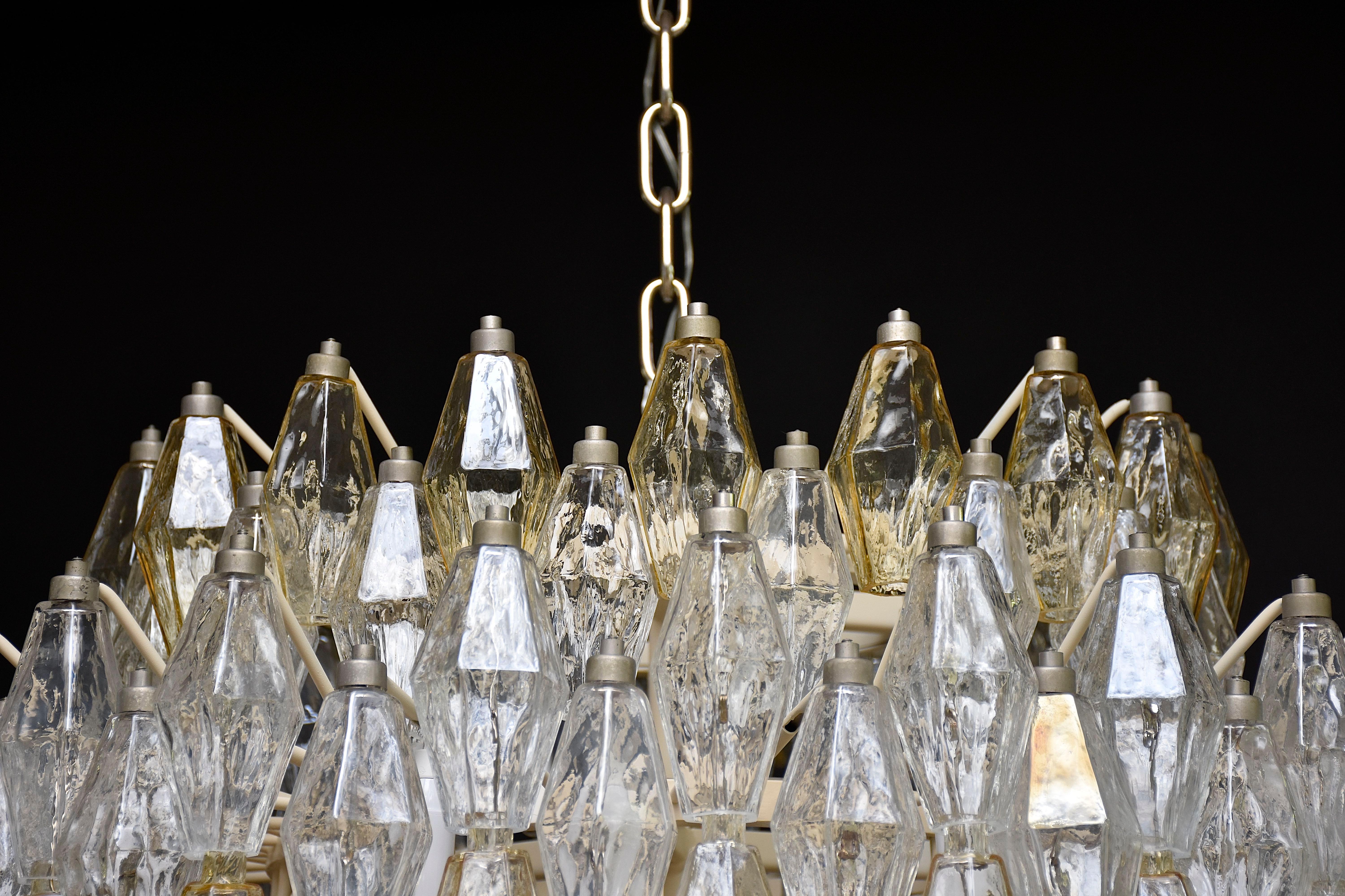 Large mid-century Murano chandelier 'Poliedri' by Carlo Scarpa for Venini In Good Condition For Sale In SON EN BREUGEL, NL