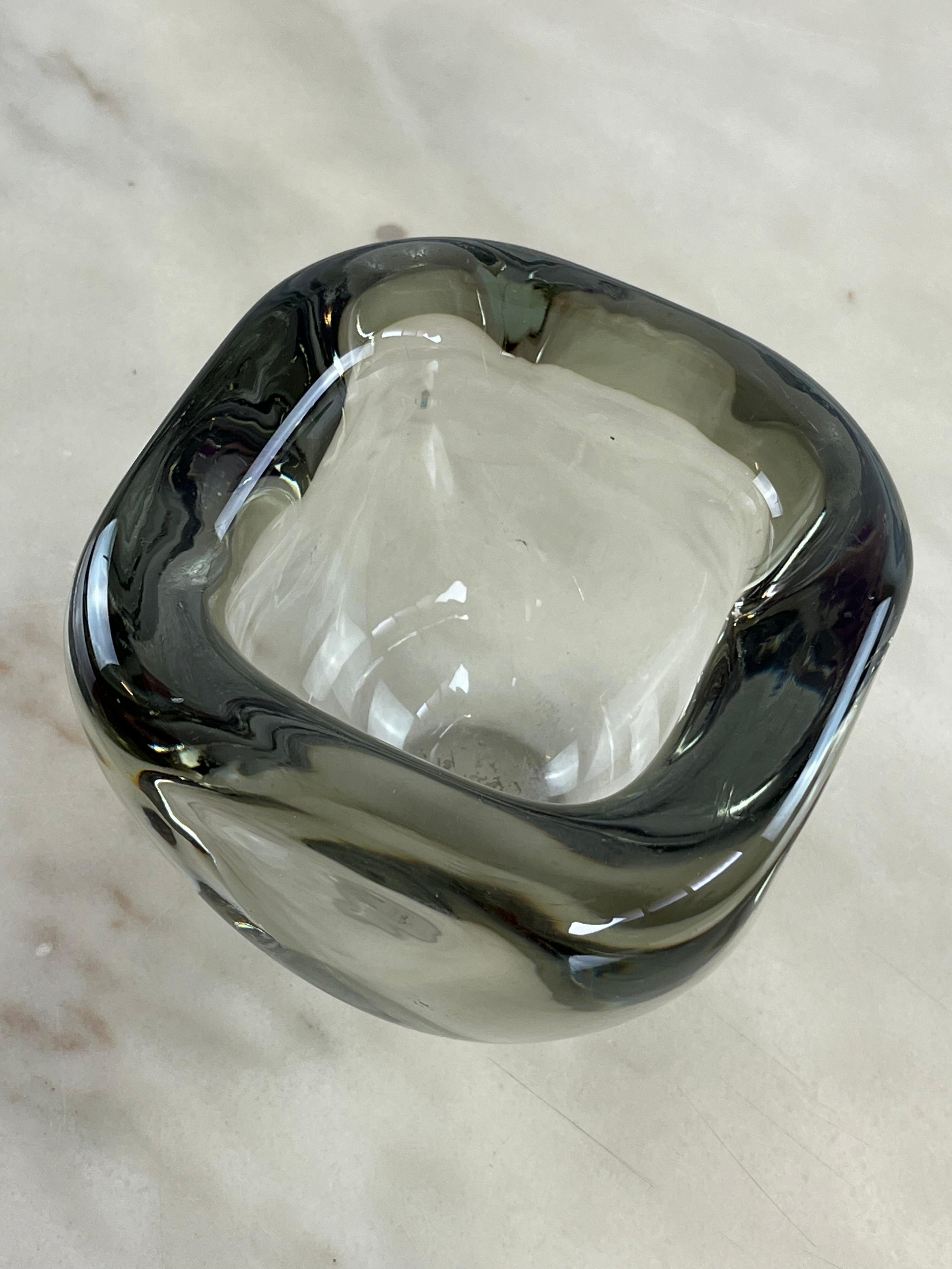 Large Mid-Century Murano Glass Ashtray  Italian Design 1960s In Good Condition For Sale In Palermo, IT