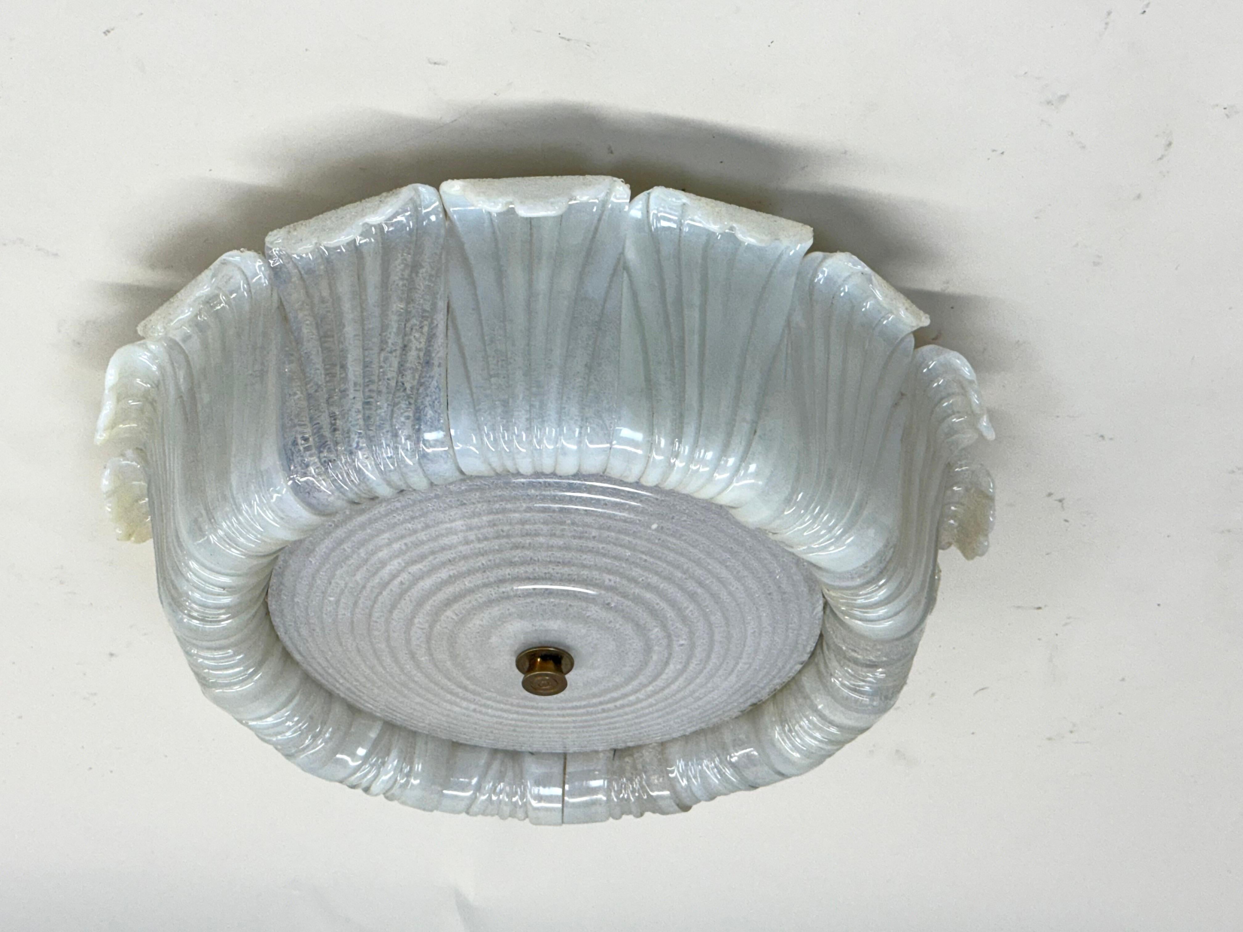 Italian Large Mid-Century Murano Glass Flush Mount Chandelier by Barovier e Toso, 1940 For Sale