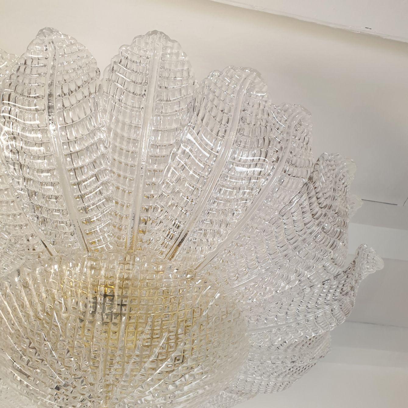 Late 20th Century Large Midcentury Murano Glass Leaves Chandelier