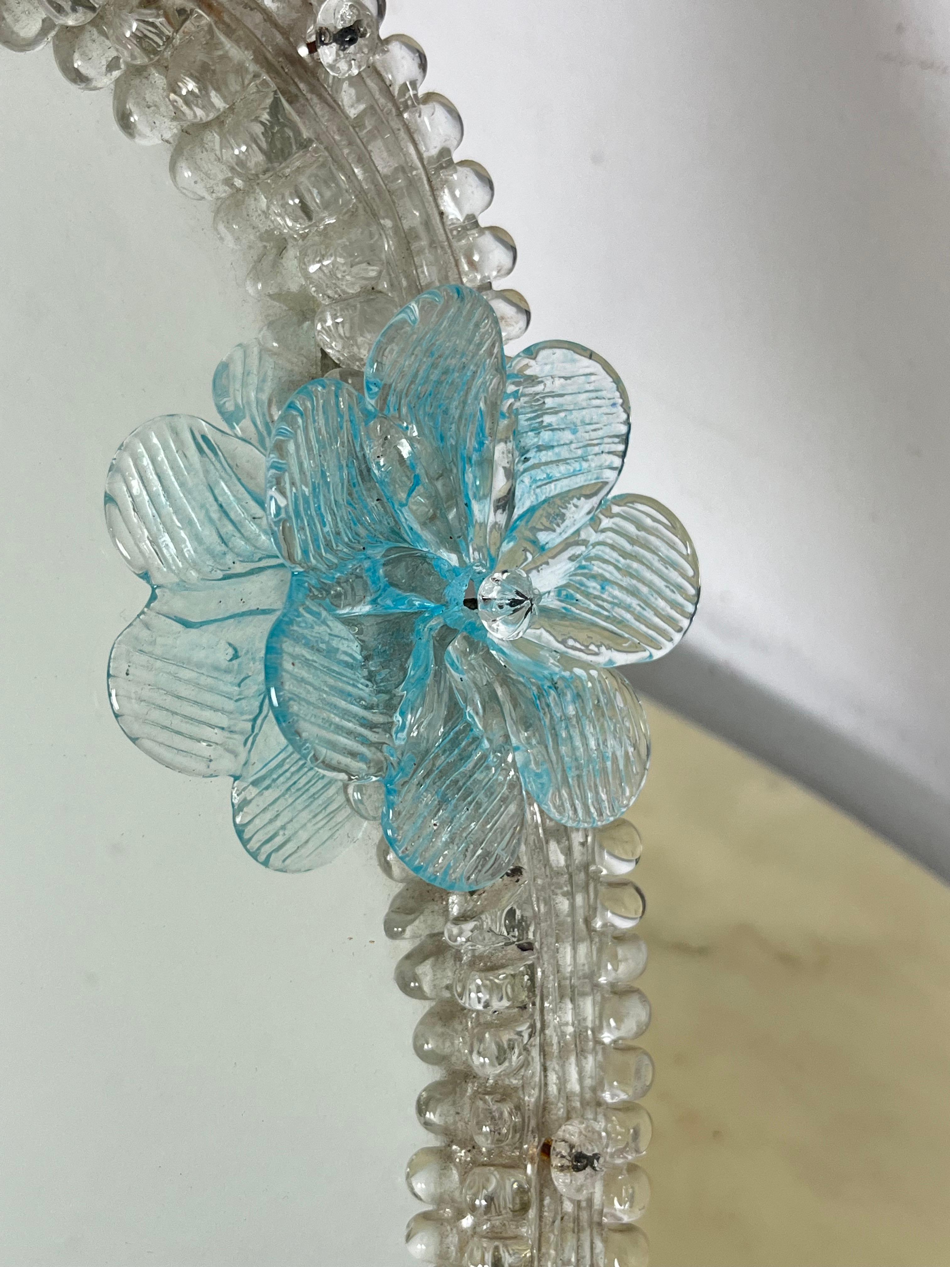 Grand miroir de table en verre de Murano du milieu du siècle dernier  Dans le style de Barovier & Toso Bon état - En vente à Palermo, IT