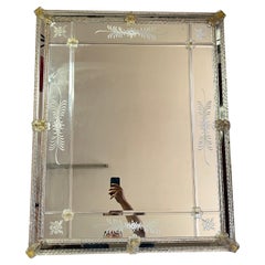 Grande specchio da parete in vetro di Murano della metà del secolo scorso, anni '60