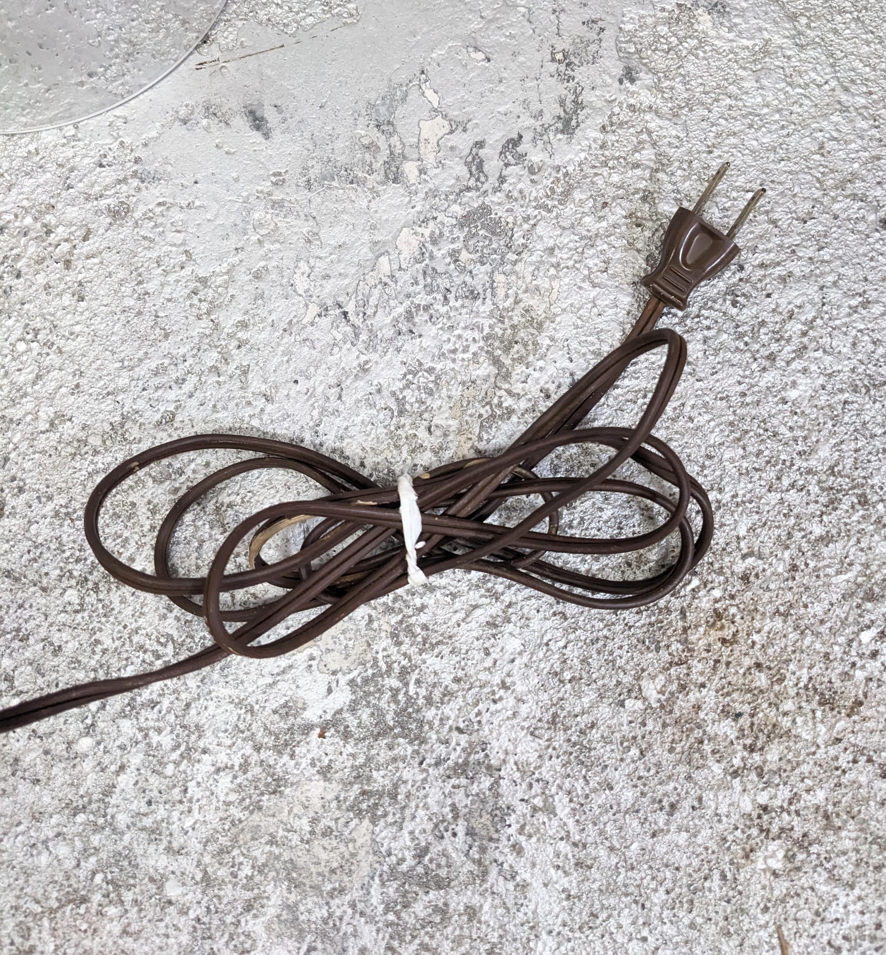 Große Mid Century Pottery Lampe im Angebot 4