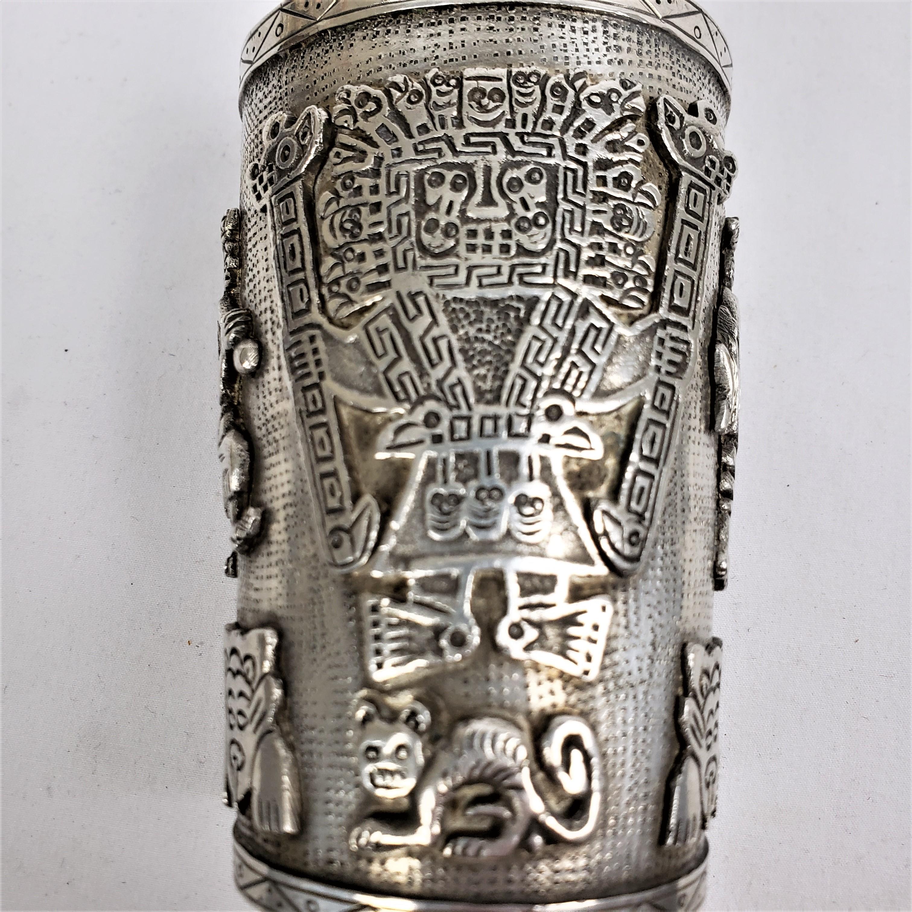 Grand bracelet ou bracelet en argent sterling de style Puruvian Inca du milieu du siècle dernier en vente 1
