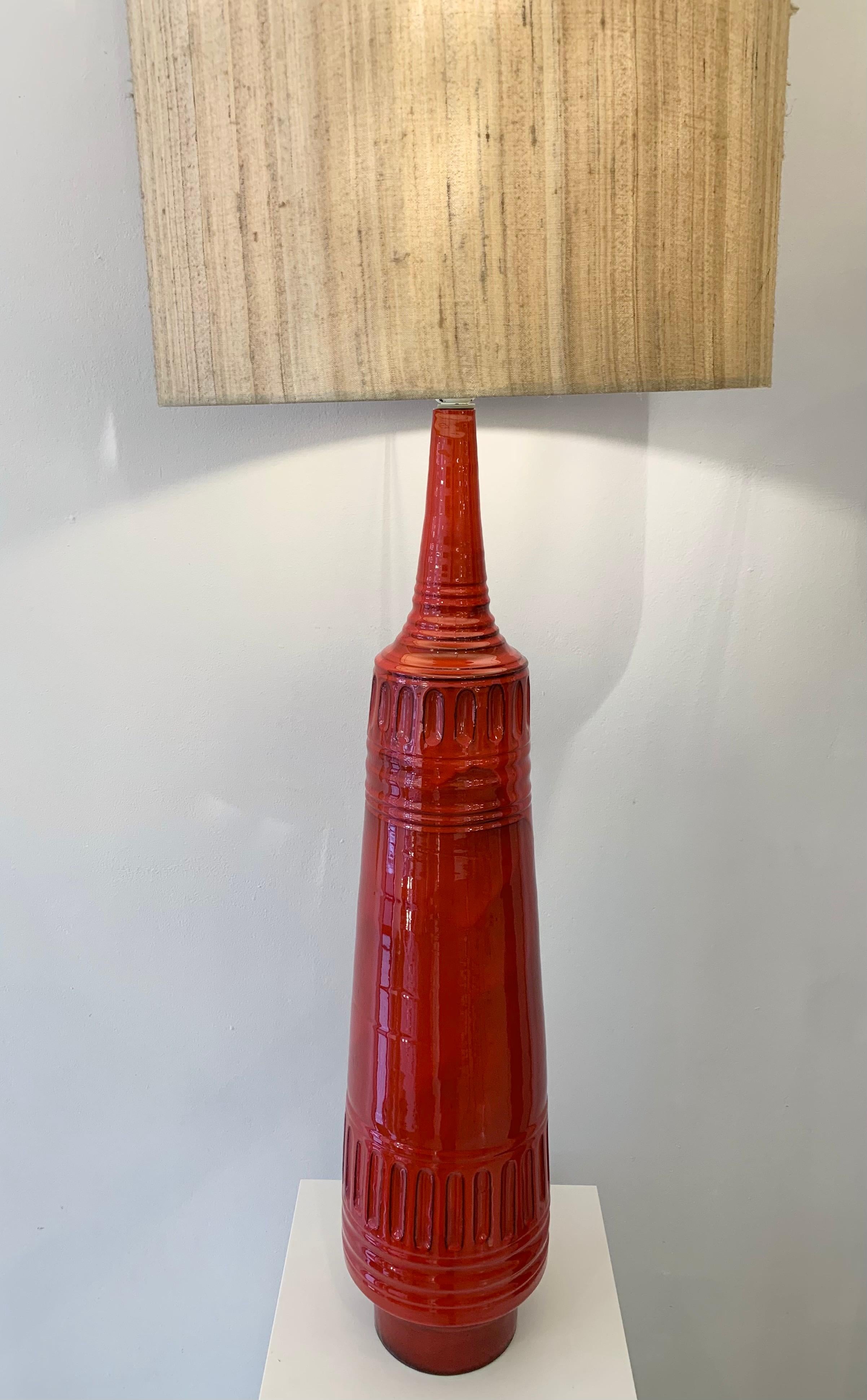 Large Mid-Century Red Ceramic Lamp, 1950s For Sale 2
