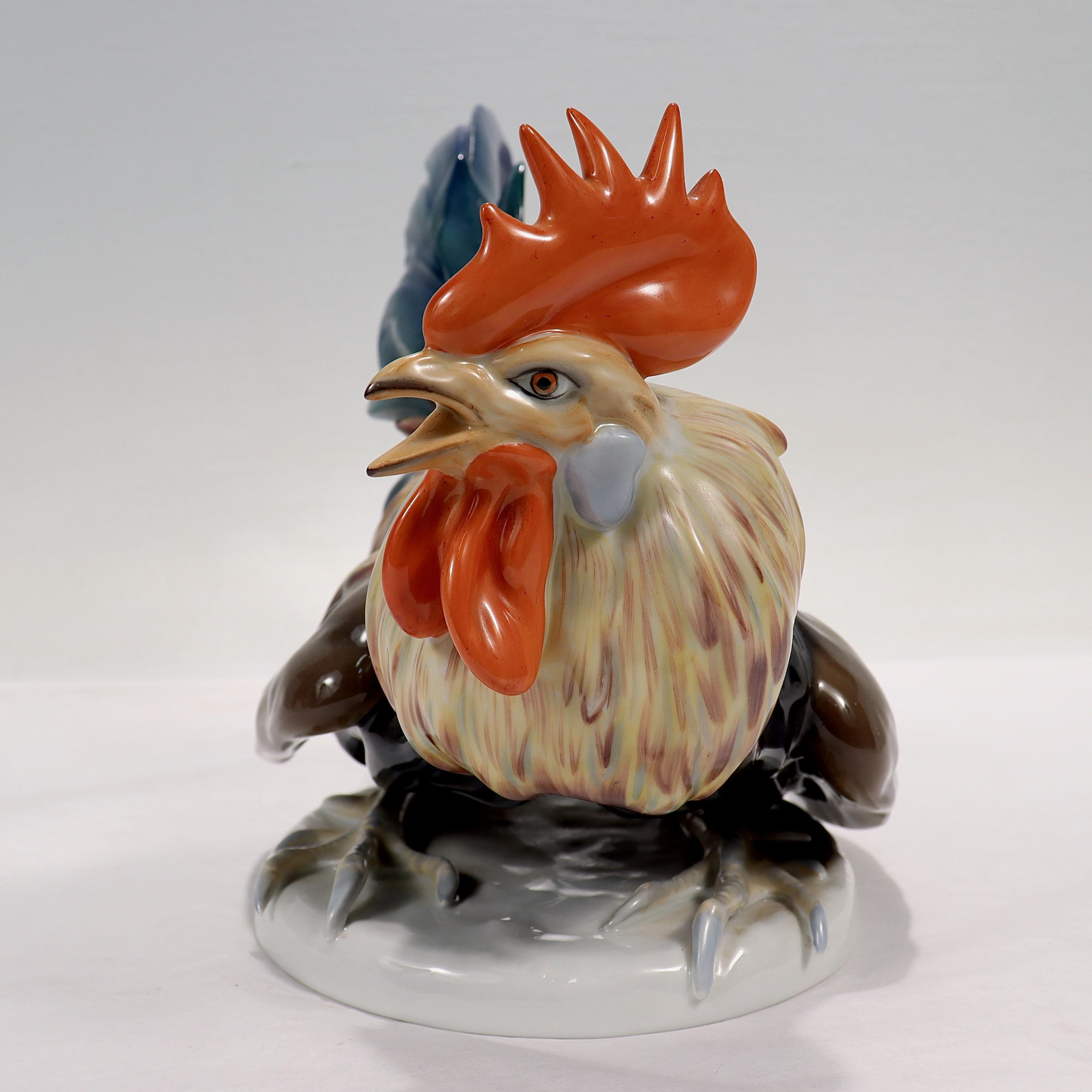 Allemand Grande figurine en porcelaine de Rosenthal du milieu du siècle représentant un coq par J. Feldtmann en vente