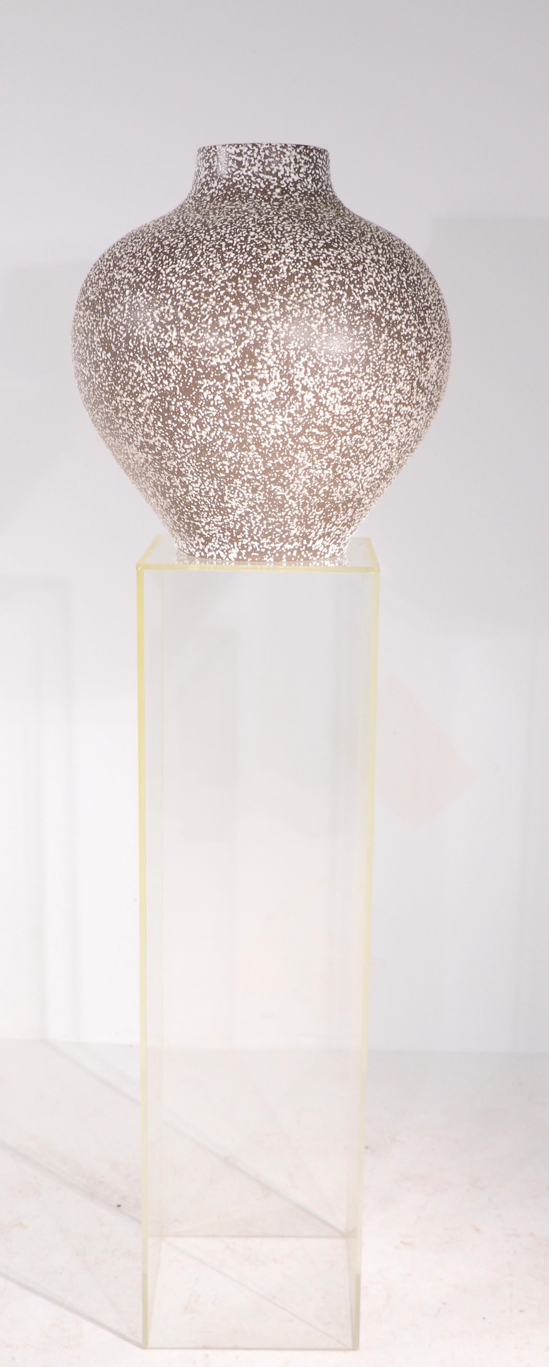 Mid-Century Modern Grand vase en faïence Royal Haeger du milieu du siècle dernier en vente