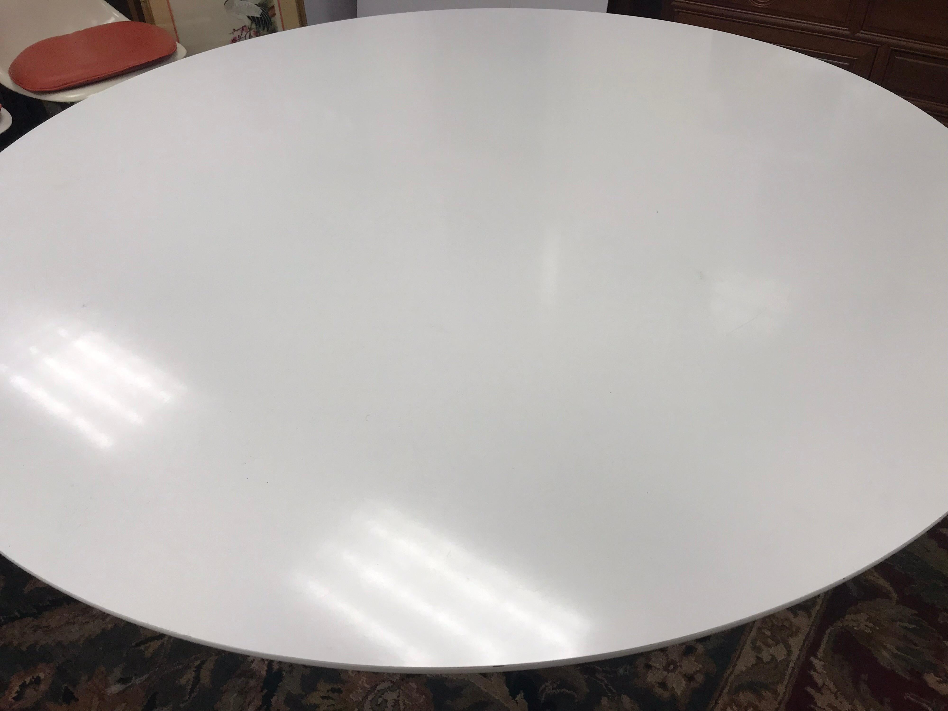 large tulip table