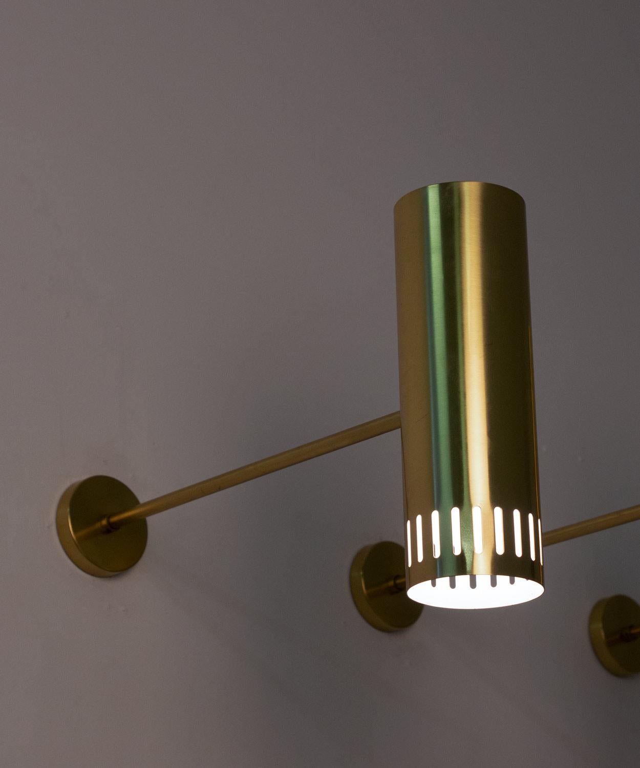 Large Midcentury Scandinavian Brass Wall Lamps by Boréns For Sale 5