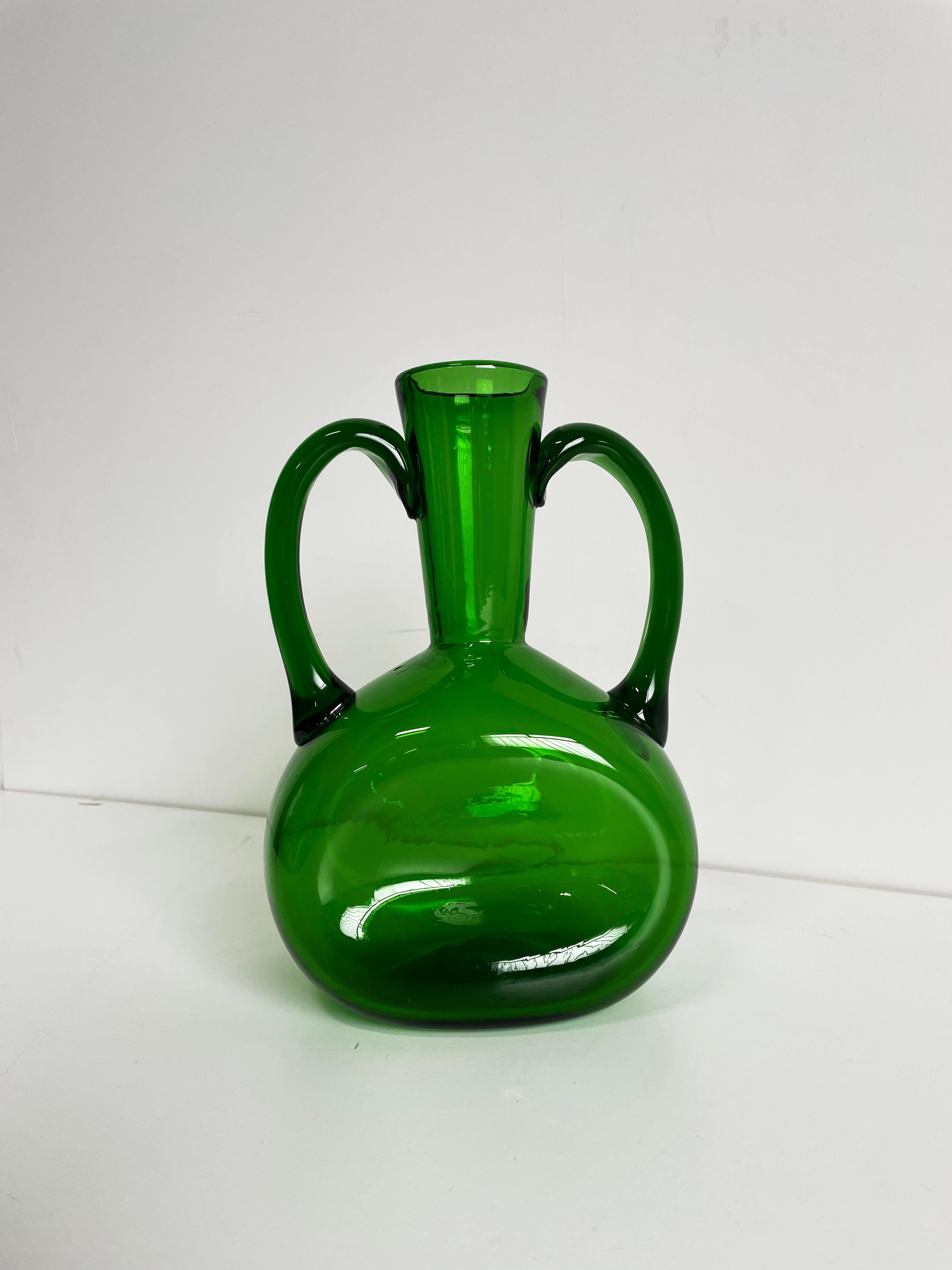 Large Mid Century Scandinavian Emerald Green Blown Glass Vase, 1960s/1970s 5