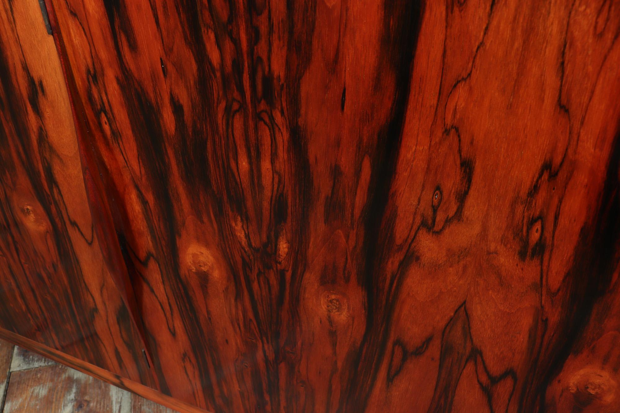Large Mid Century Sideboard in Rosewood 5