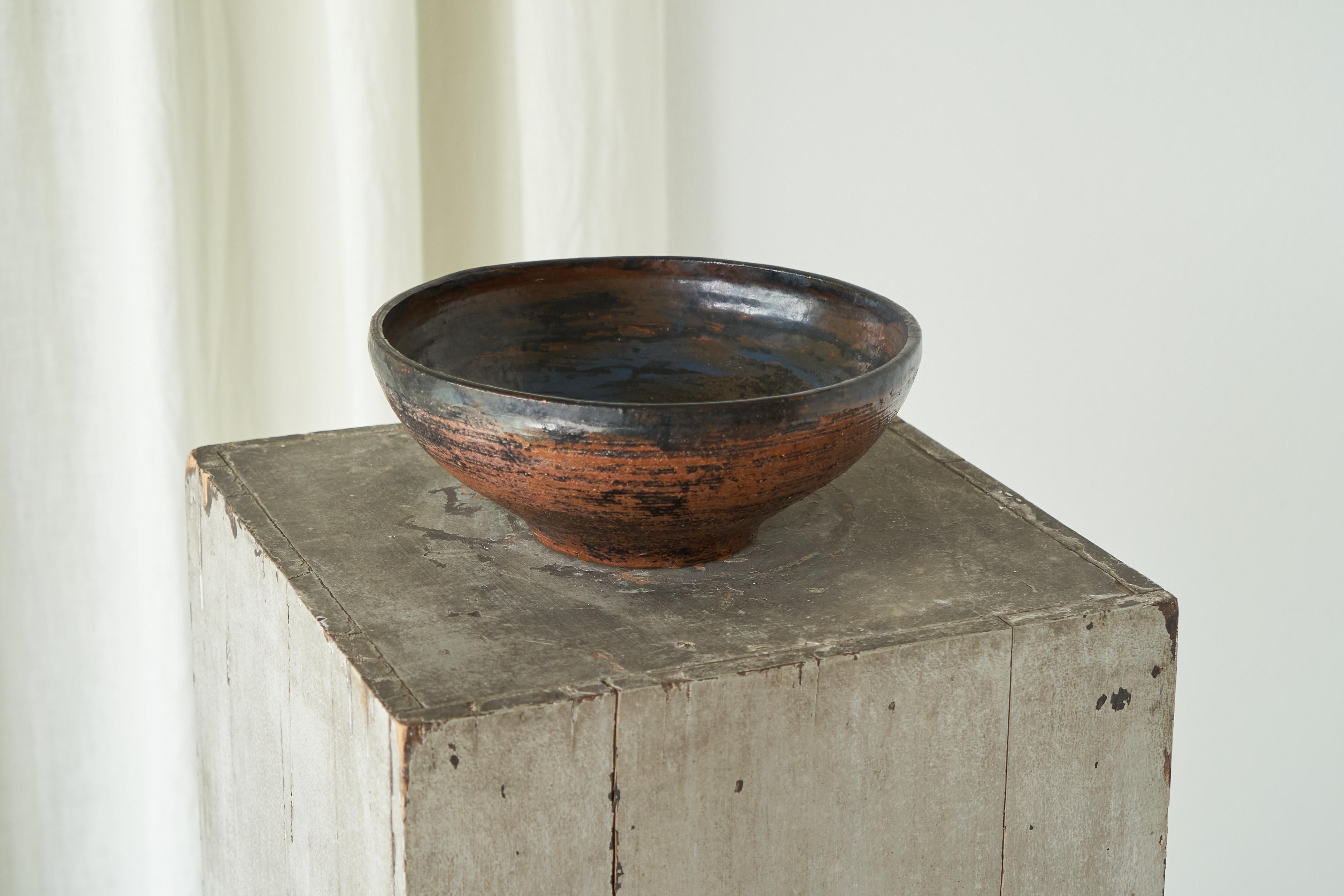 Mid-Century Modern Large Mid Century Studio Pottery Bowl 1960s For Sale