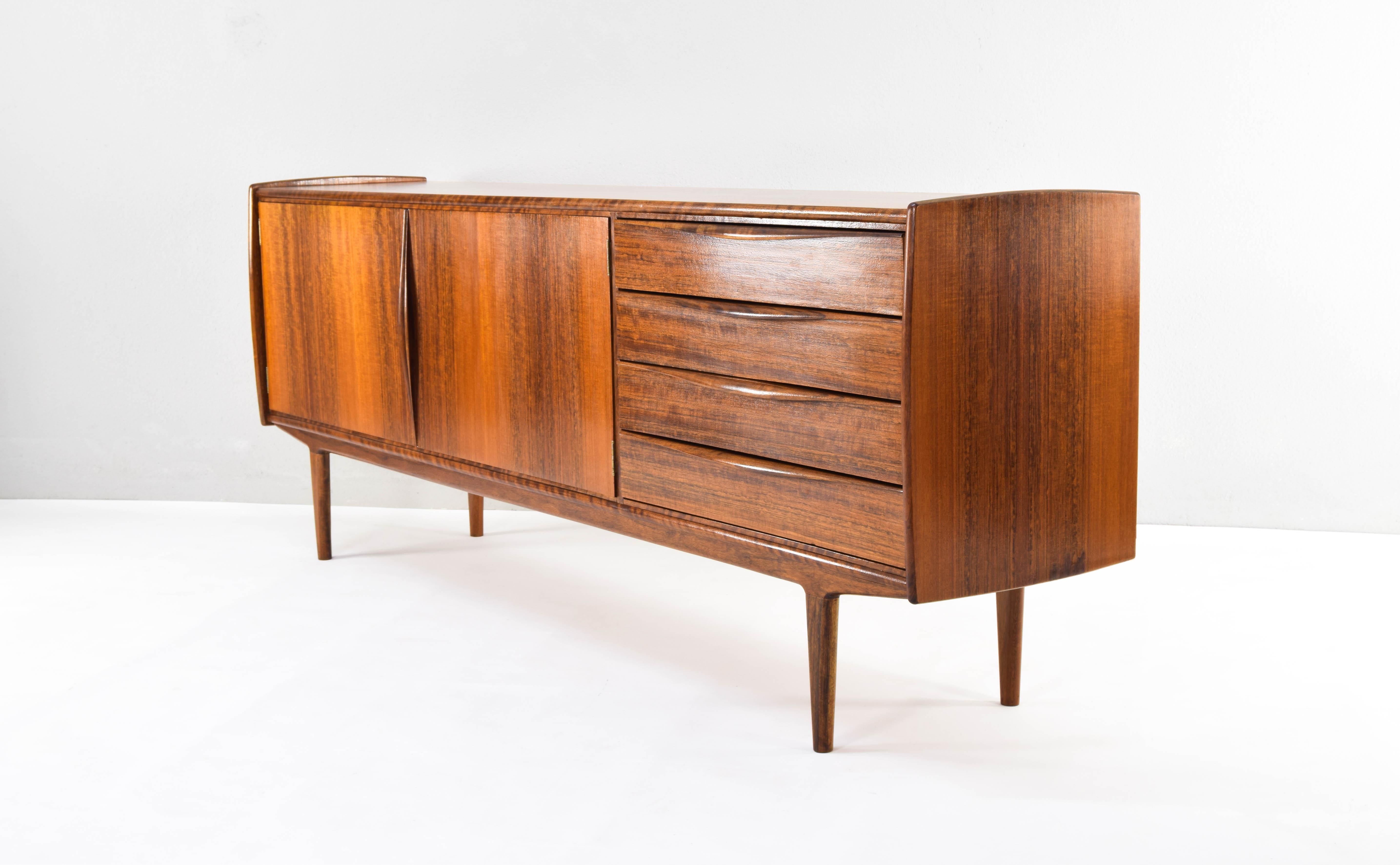 Large Mid Century Teak Scandinavian Modern Style Sideboard, Spain 1960 3