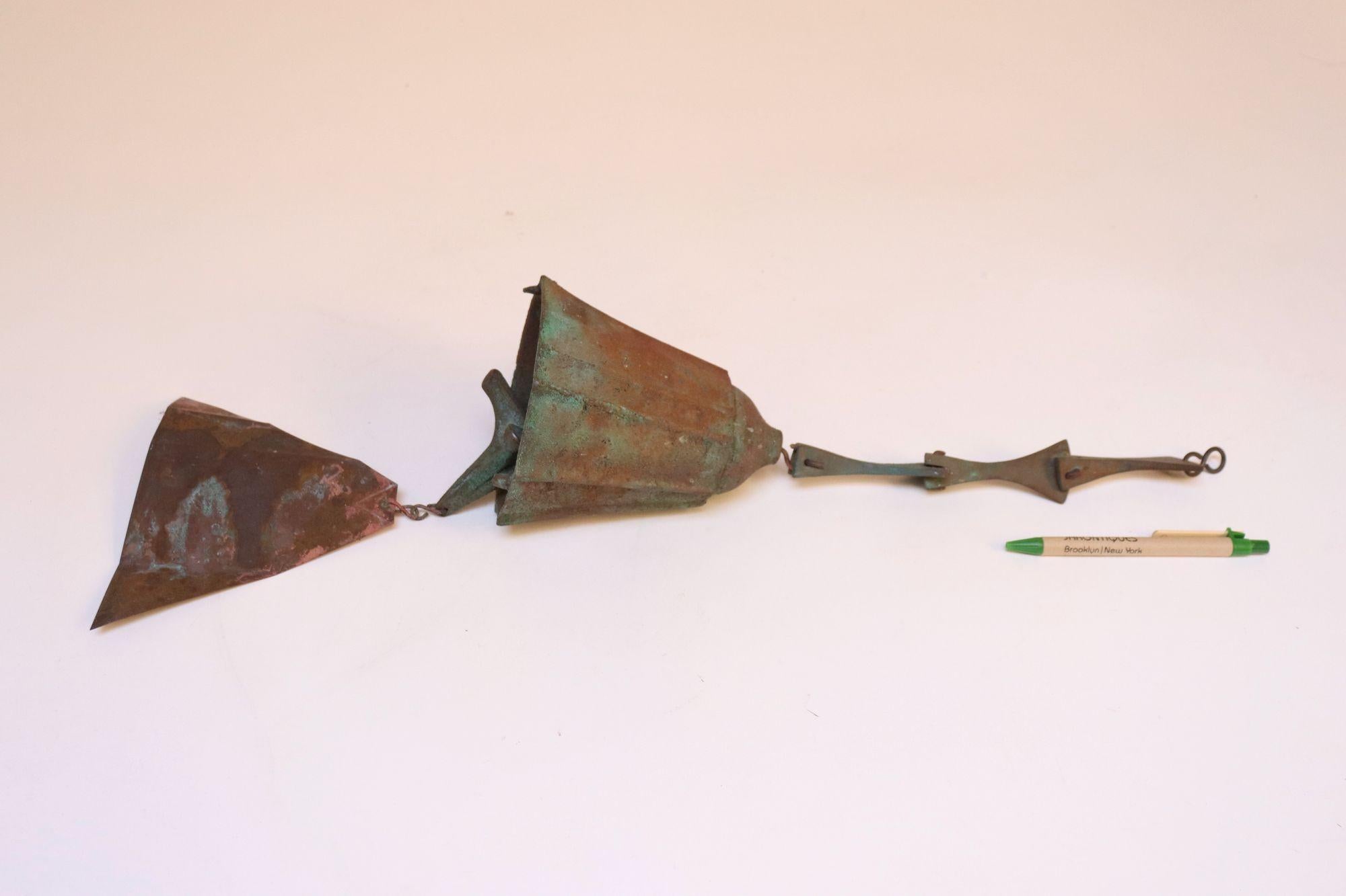 Américain Grande cloche / carillon de vent en bronze vert-de-gris Paolo Soleri pour Arconsanti en vente