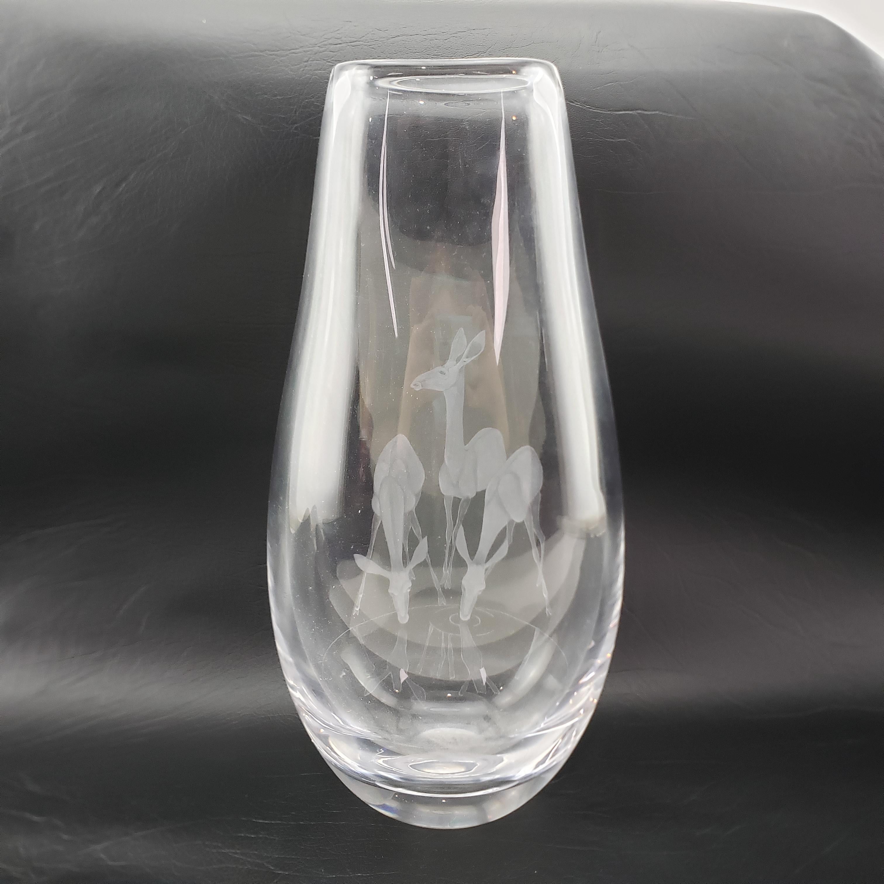 Hand-Crafted Large Mid-Century Vicke Lindstramd for Kosta Boda Clear Vase with Etched Deer For Sale
