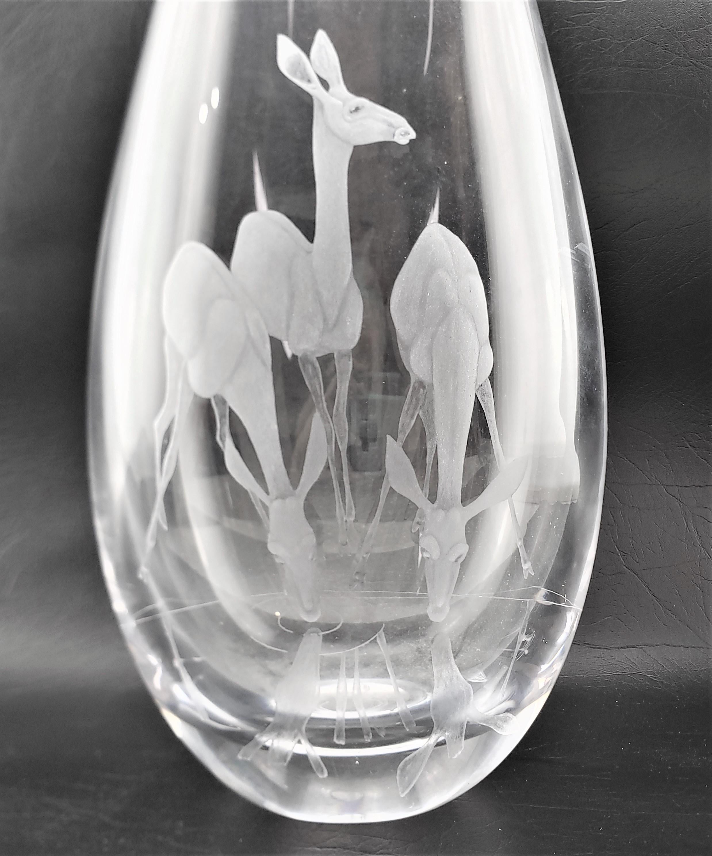 20th Century Large Mid-Century Vicke Lindstramd for Kosta Boda Clear Vase with Etched Deer For Sale