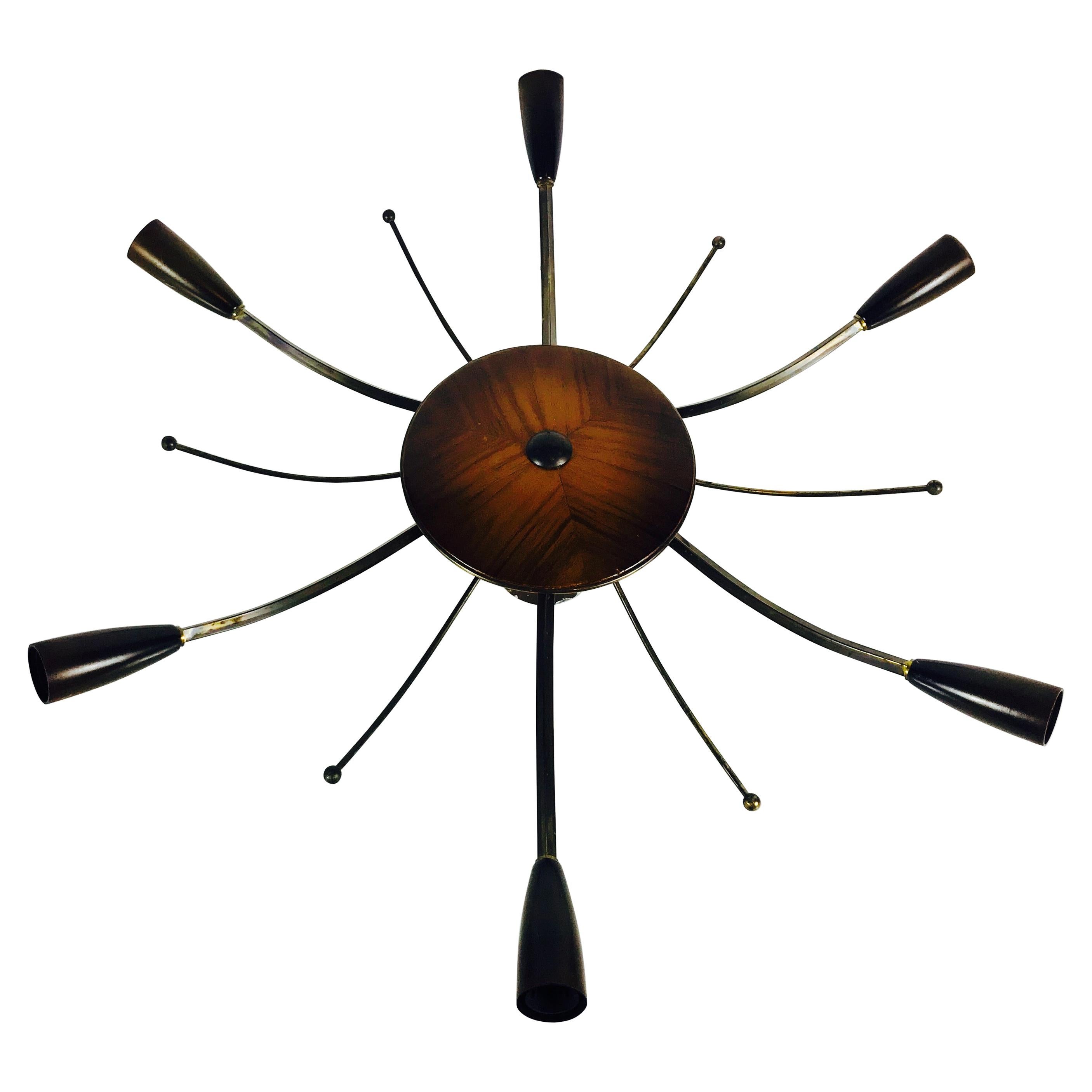Großer sechsarmiger Sputnik-Kronleuchter aus Holz aus der Mitte des Jahrhunderts, 1950er Jahre