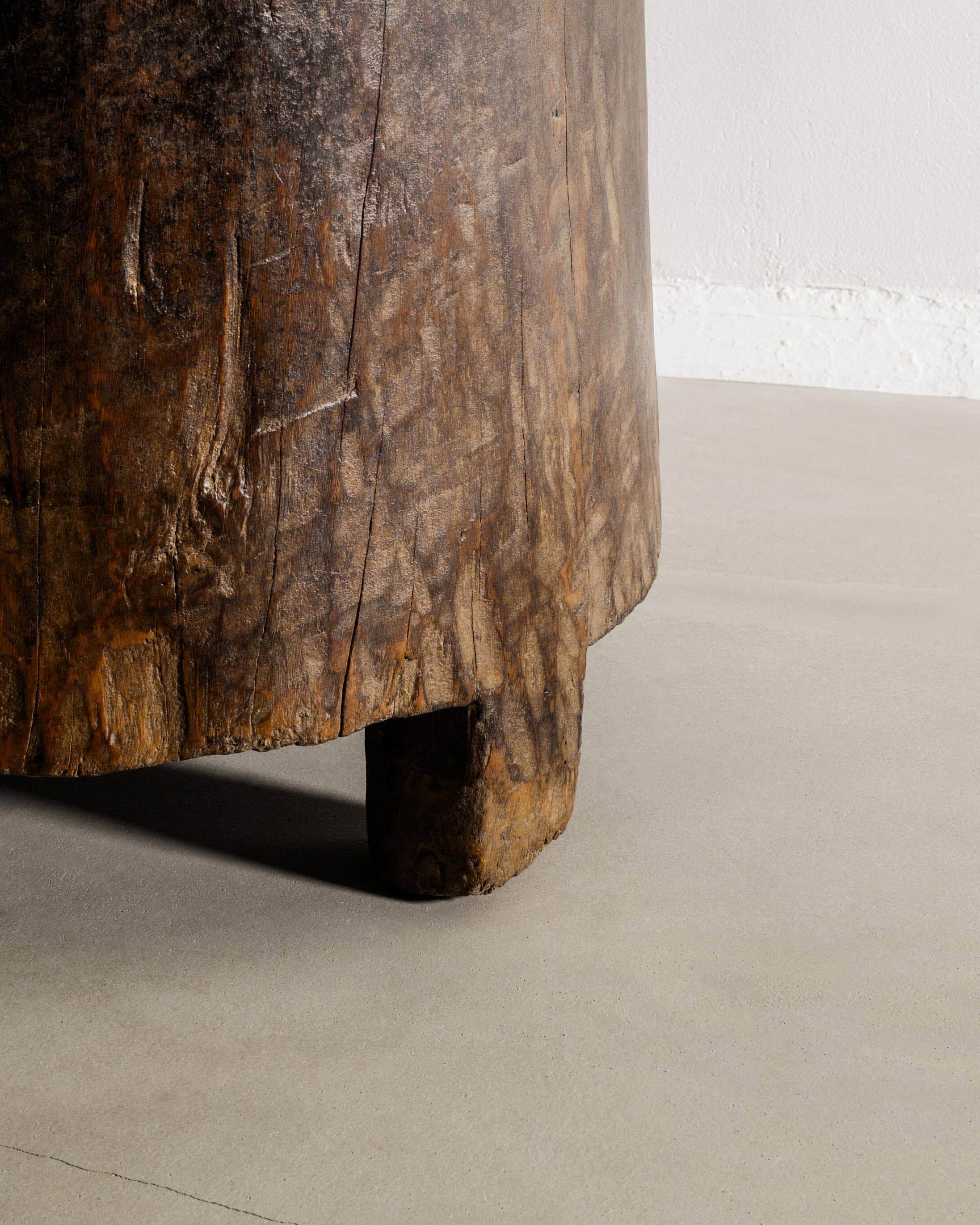 Gran maceta de jardín hueca de madera Wabi Sabi de mediados de siglo, años 50 en Bueno estado para la venta en Stockholm, SE
