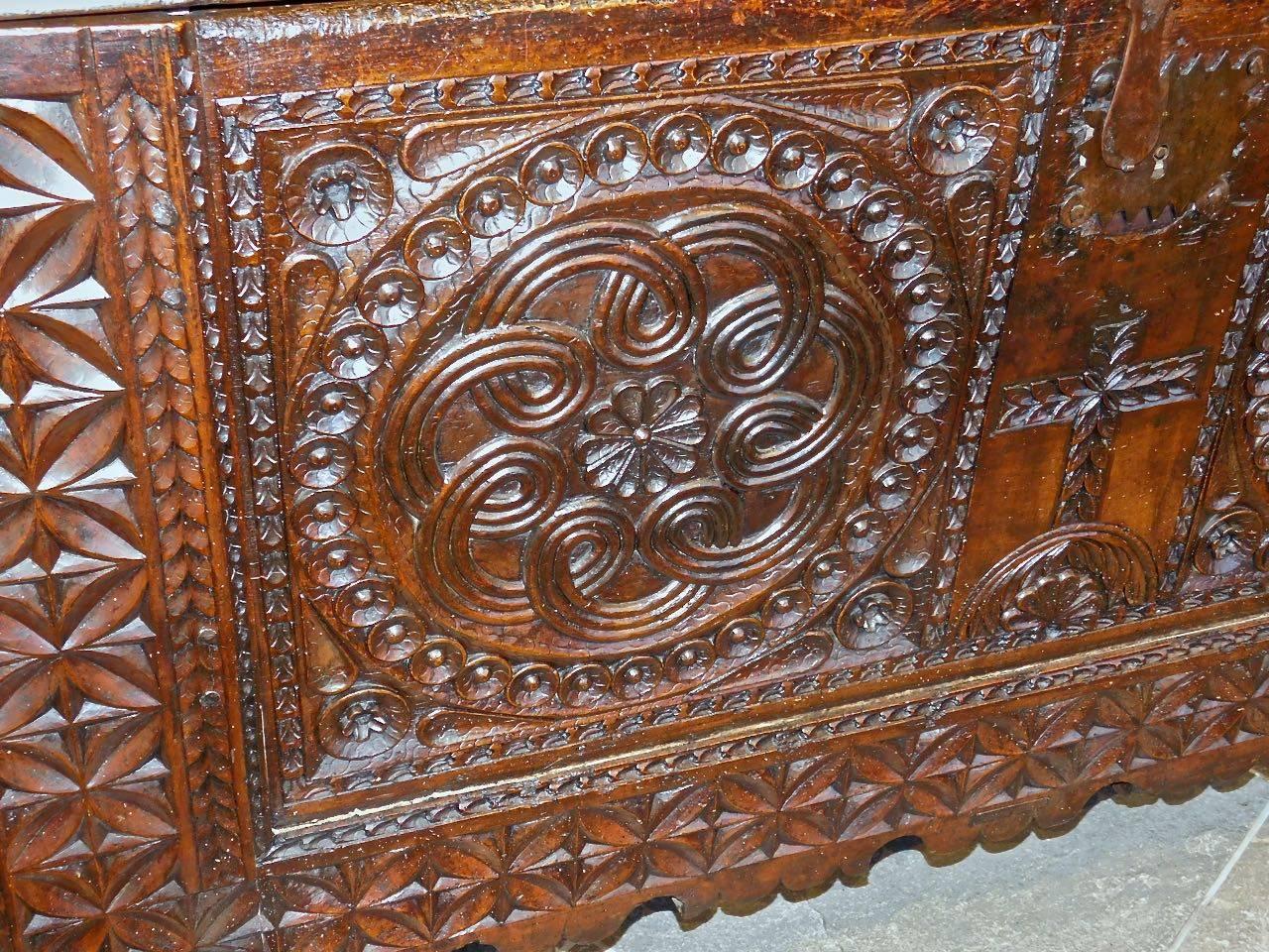 Rustic Large Mid-Late 17th Century Spanish Basque Arms Chest, Cherry and Chestnut