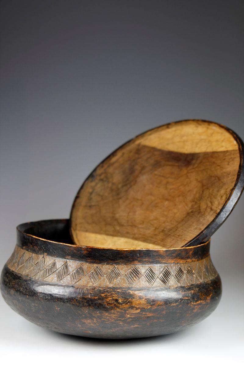 Tribal Large Mid-Twentieth Century Traditional Food Bowl  For Sale