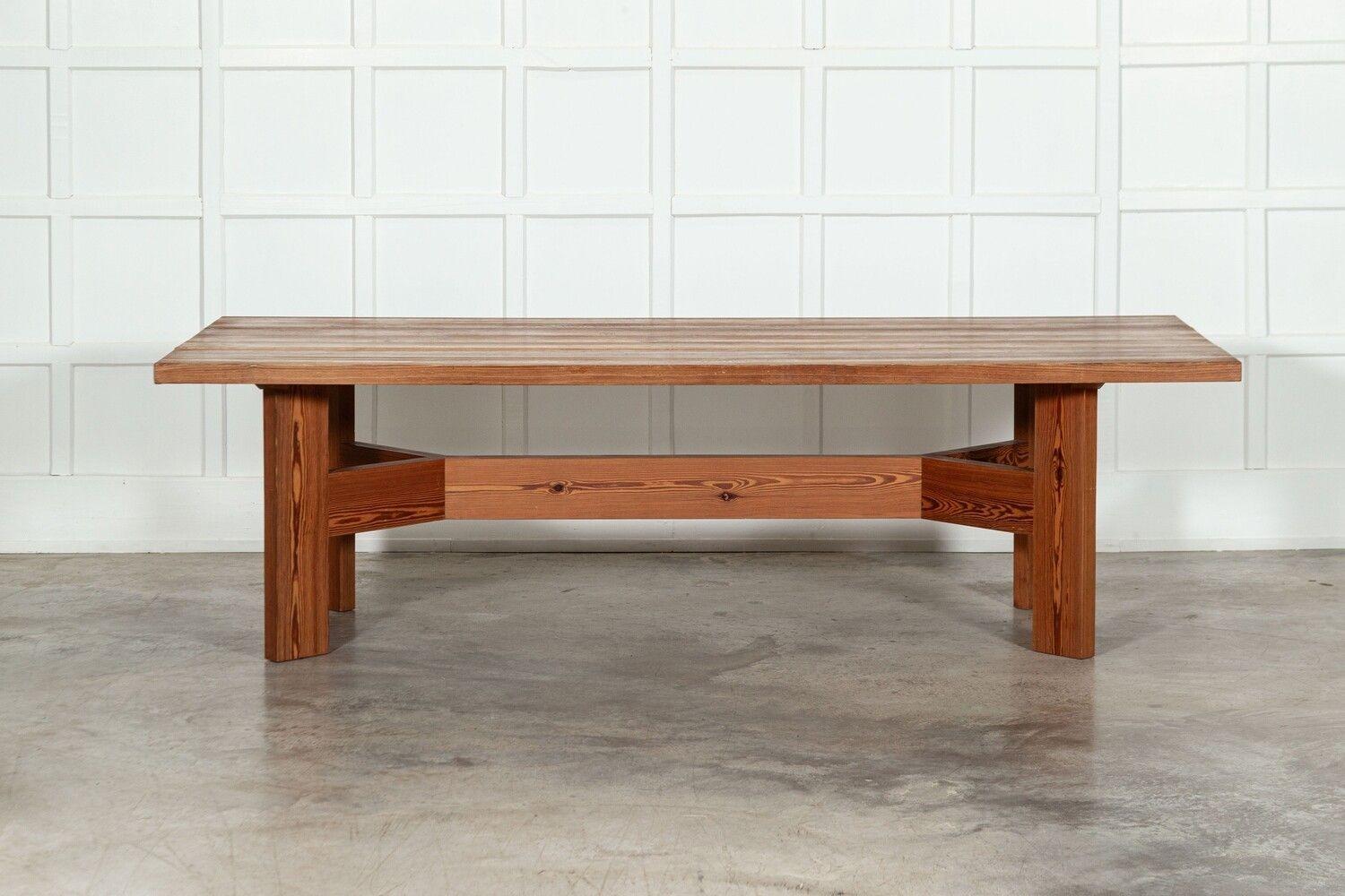 Large MidC English Pine Refectory Table / Desk For Sale 4