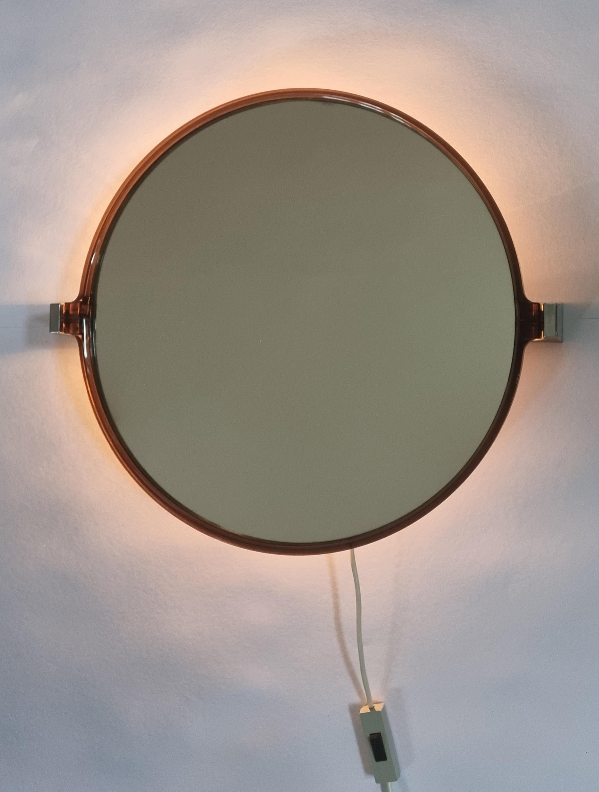 Large Mid-Century Backlit Mirror Italy, 1970s 1