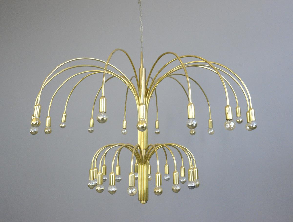 Large Midcentury Ballroom Chandelier In Good Condition For Sale In Gloucester, GB