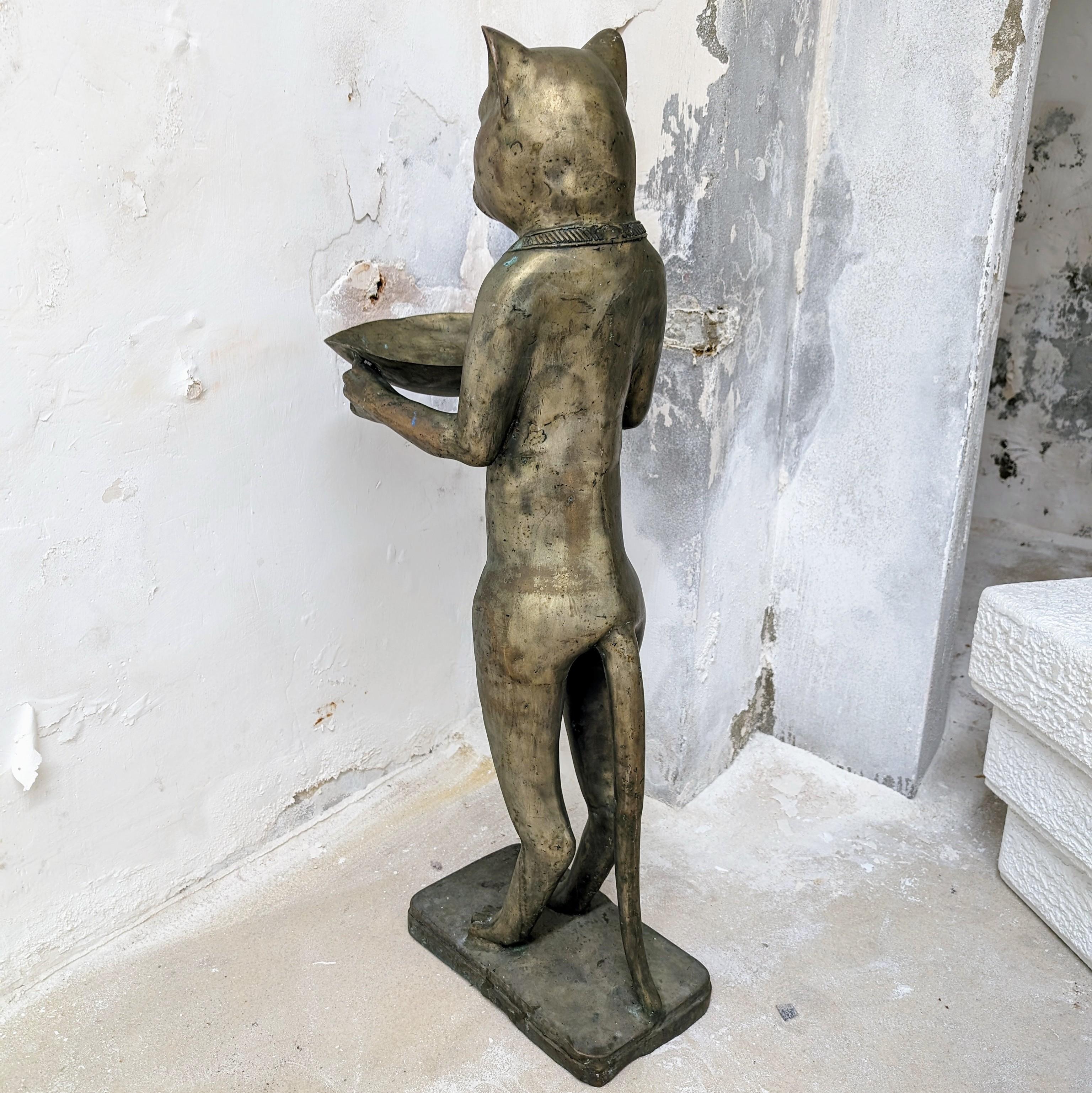 Brass Large midcentury brass cat butler floorstanding sculpture, after Giacometti For Sale
