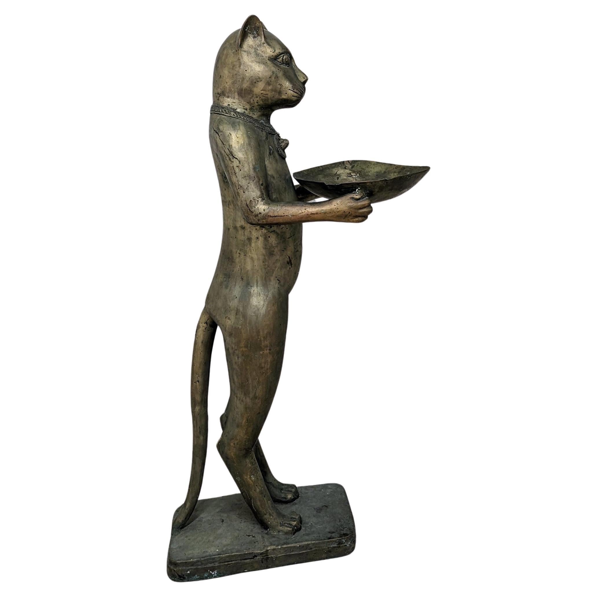 Large midcentury brass cat butler floorstanding sculpture, after Giacometti For Sale