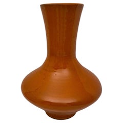 Grand vase en céramique orange du milieu du siècle dernier, signé Ferre Sega Mizal