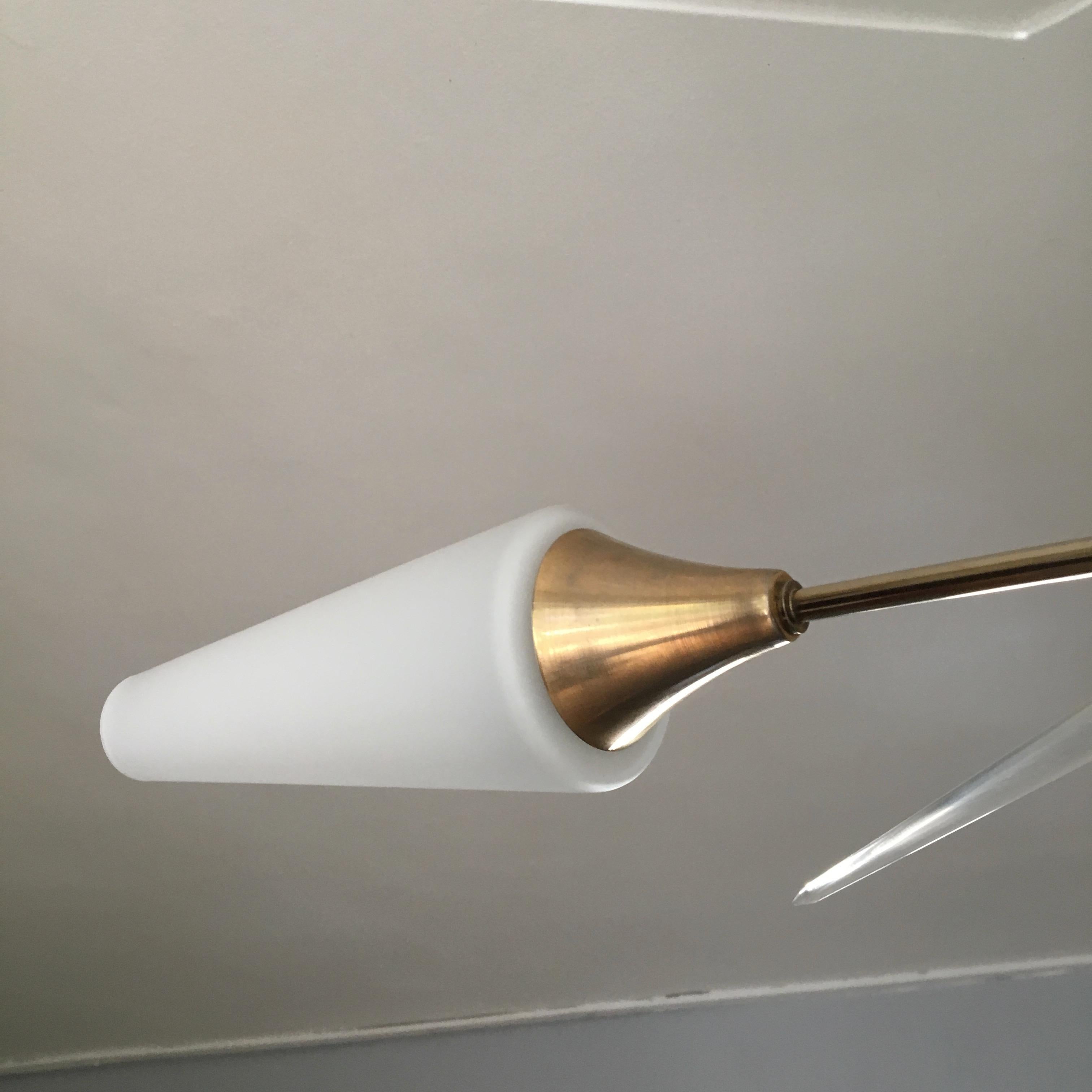 Large Midcentury Chandelier Brass and 6 White Glass Shades In Good Condition In Noiseau, FR