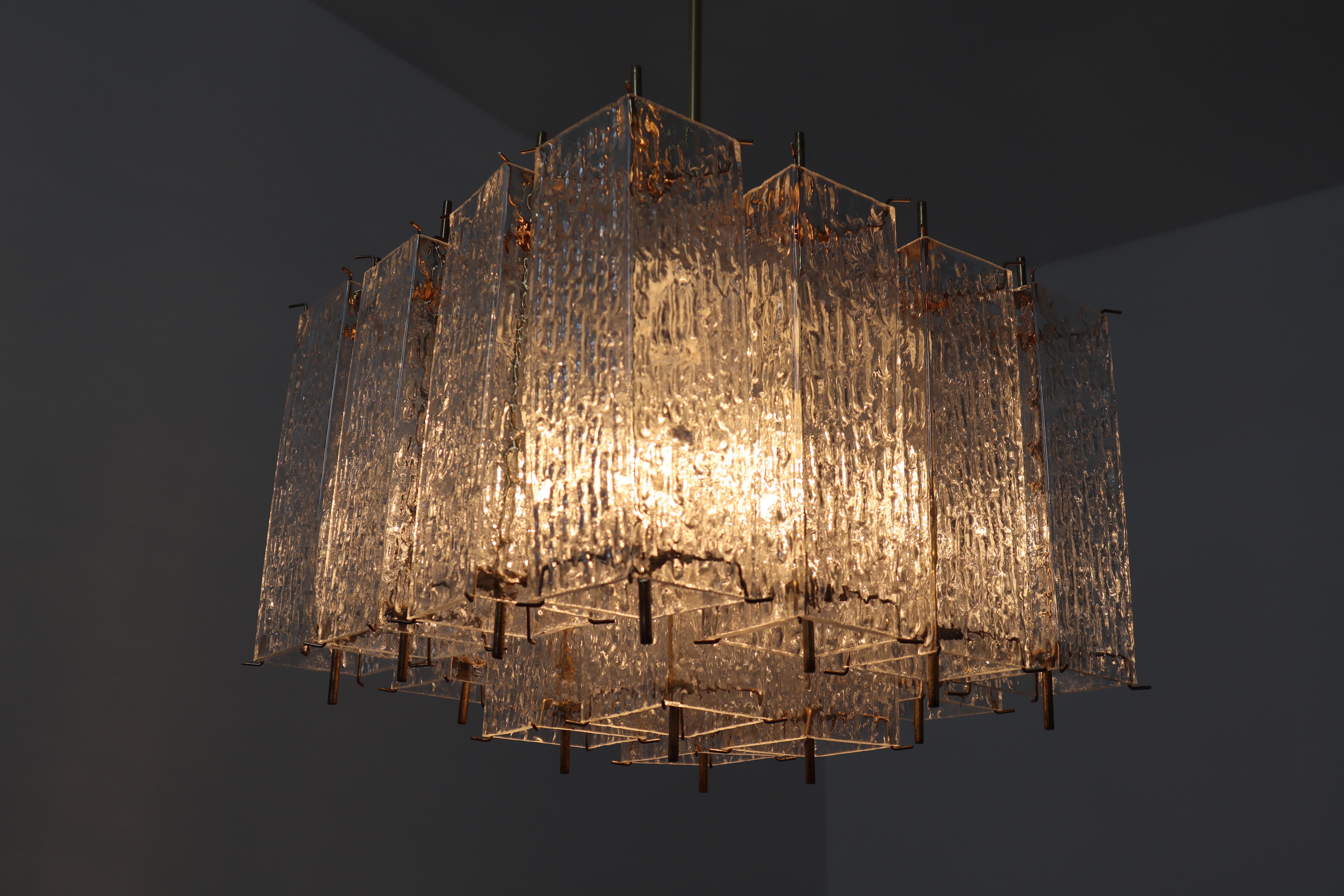 Mid-Century Modern Large Midcentury Chandelier in Structured Glass and Brass from Europe For Sale