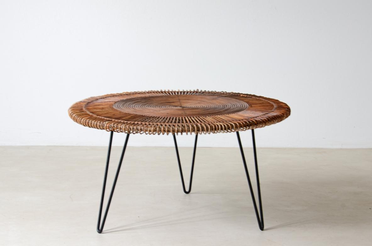 COD-2581
Rare grande table basse en jonc tressé de belle facture

Fabrication italienne, 1950.