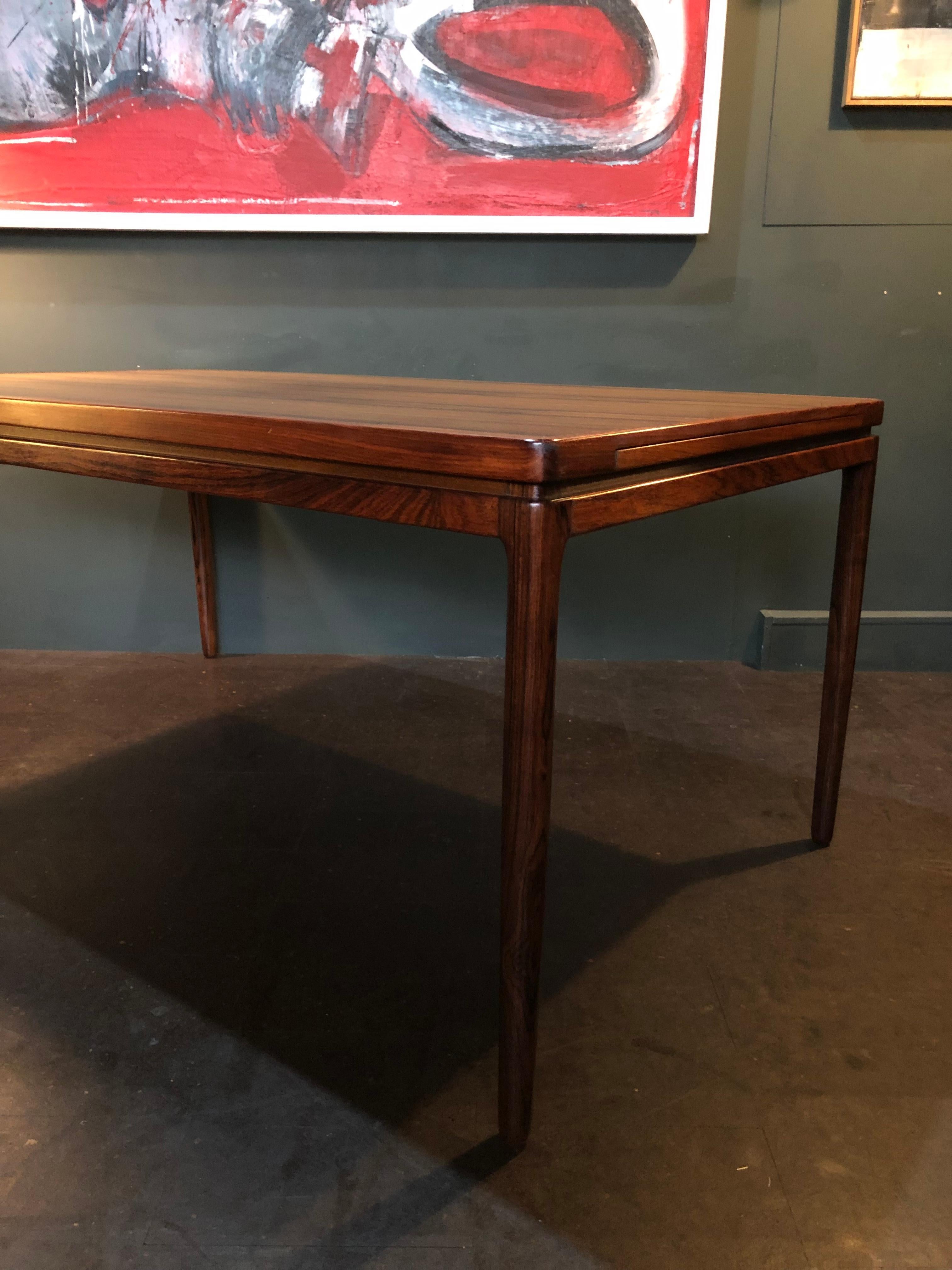 Large Midcentury Danish Rosewood Dining Table by Johannes Andersen 5