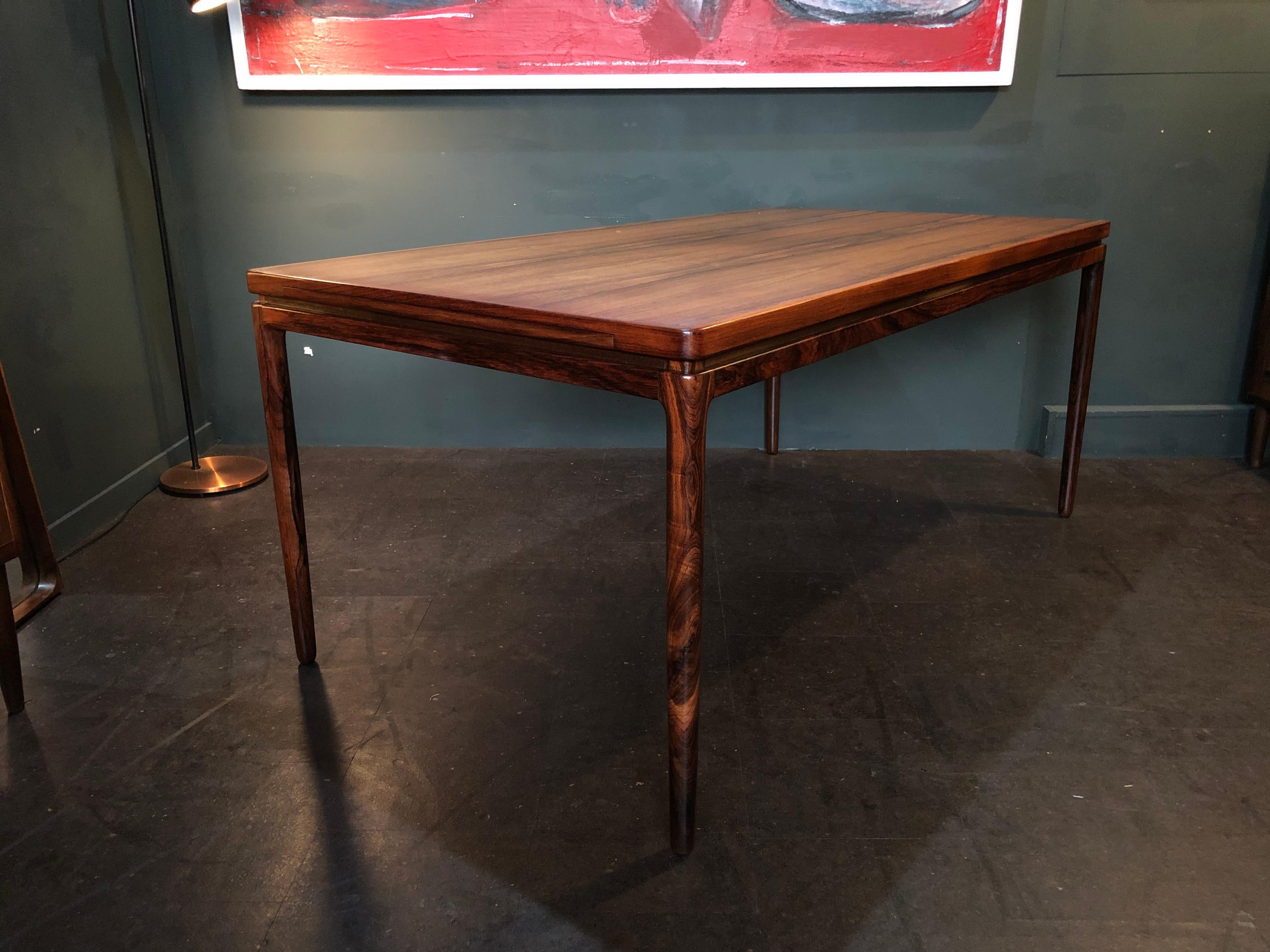 Large Midcentury Danish Rosewood Dining Table by Johannes Andersen 10