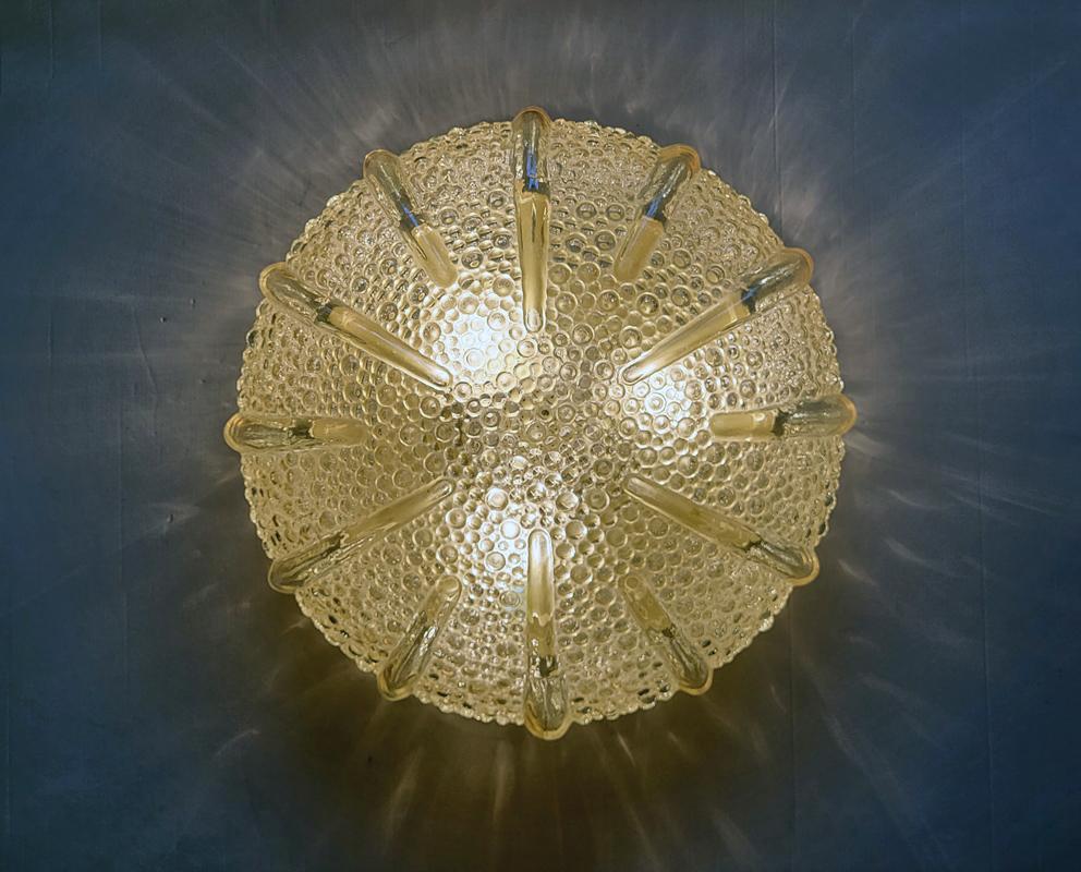 Plafón o aplique de cristal ámbar vintage alemán de mediados de siglo, años 60 en venta 1