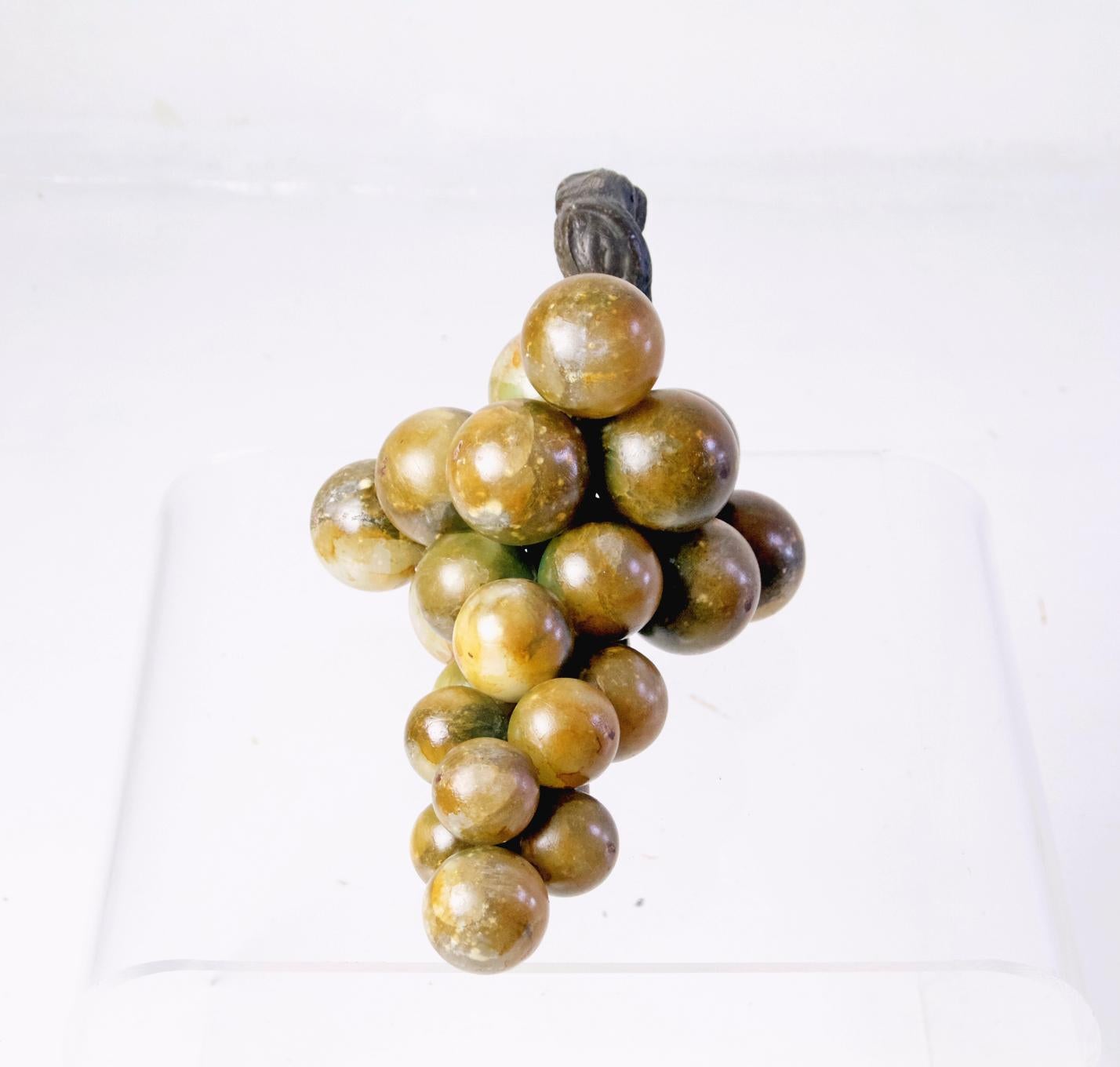 20th Century Large Midcentury Italian Alabaster Grapes